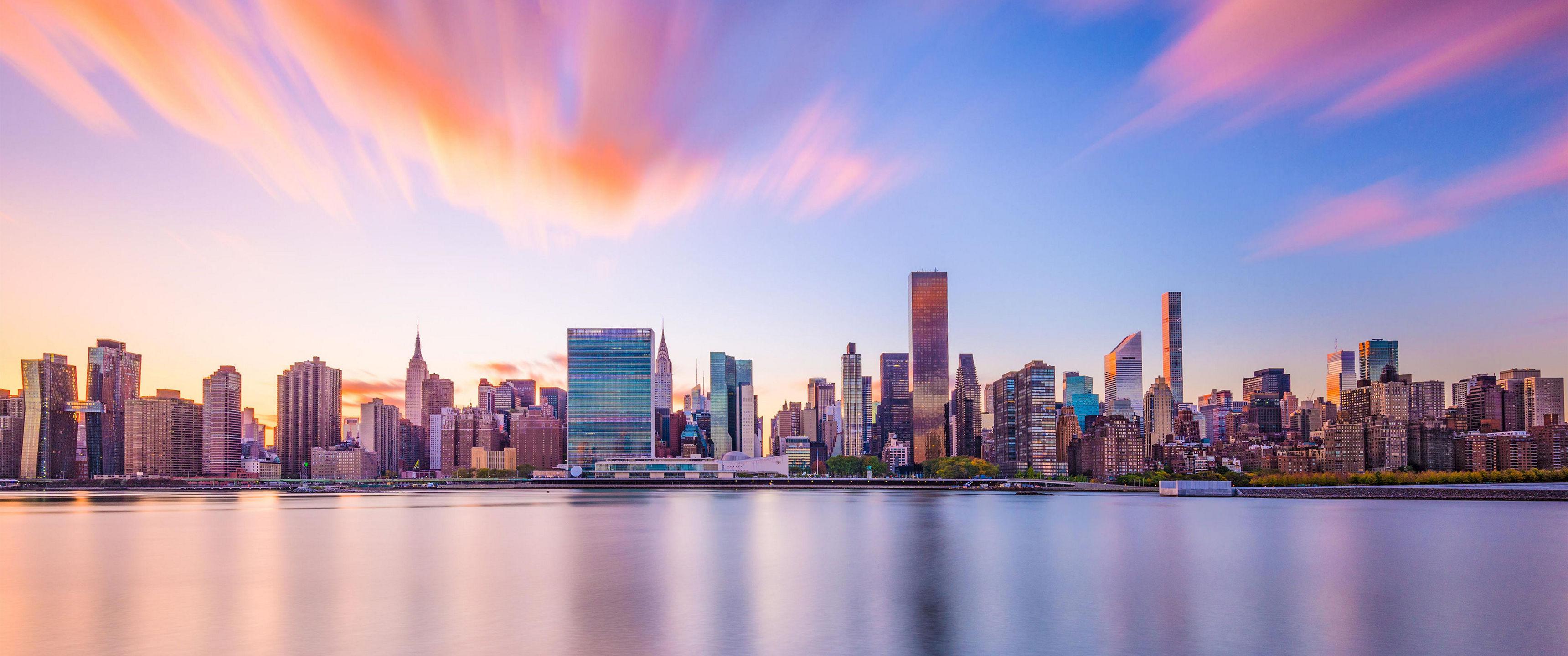 3440x1440 Midtown Manhattan from East River [3440x1440]