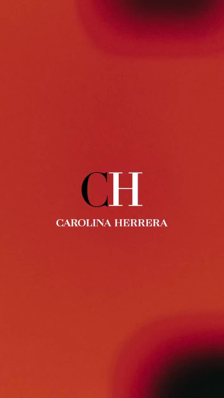 720x1280 CAROLINA HERRERA on Instagram: A Portrait of CHic. La modelo Edie Campbell y el fotógrafo Norman Jean Roy reinterpretan la artesanía de Matryoshka Bag