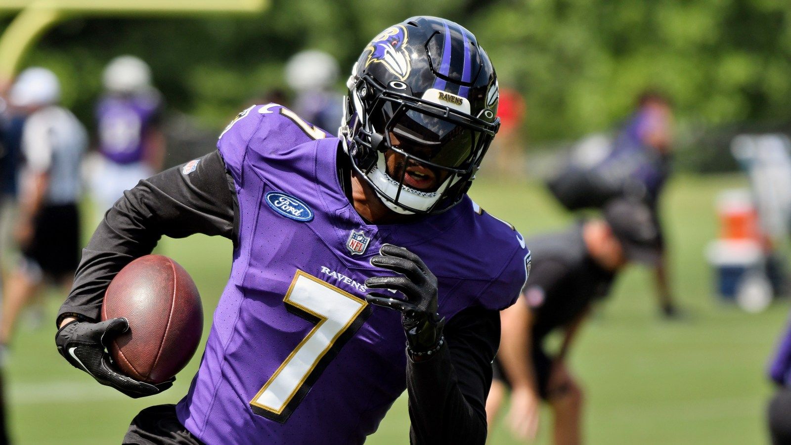 1600x900 Rashod Bateman returns to practice, giving Ravens a full set of wide receivers