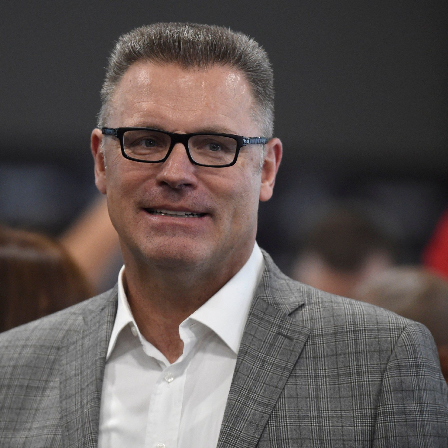 1800x1800 Former Raider great Howie Long isn't bailing out on Gruden