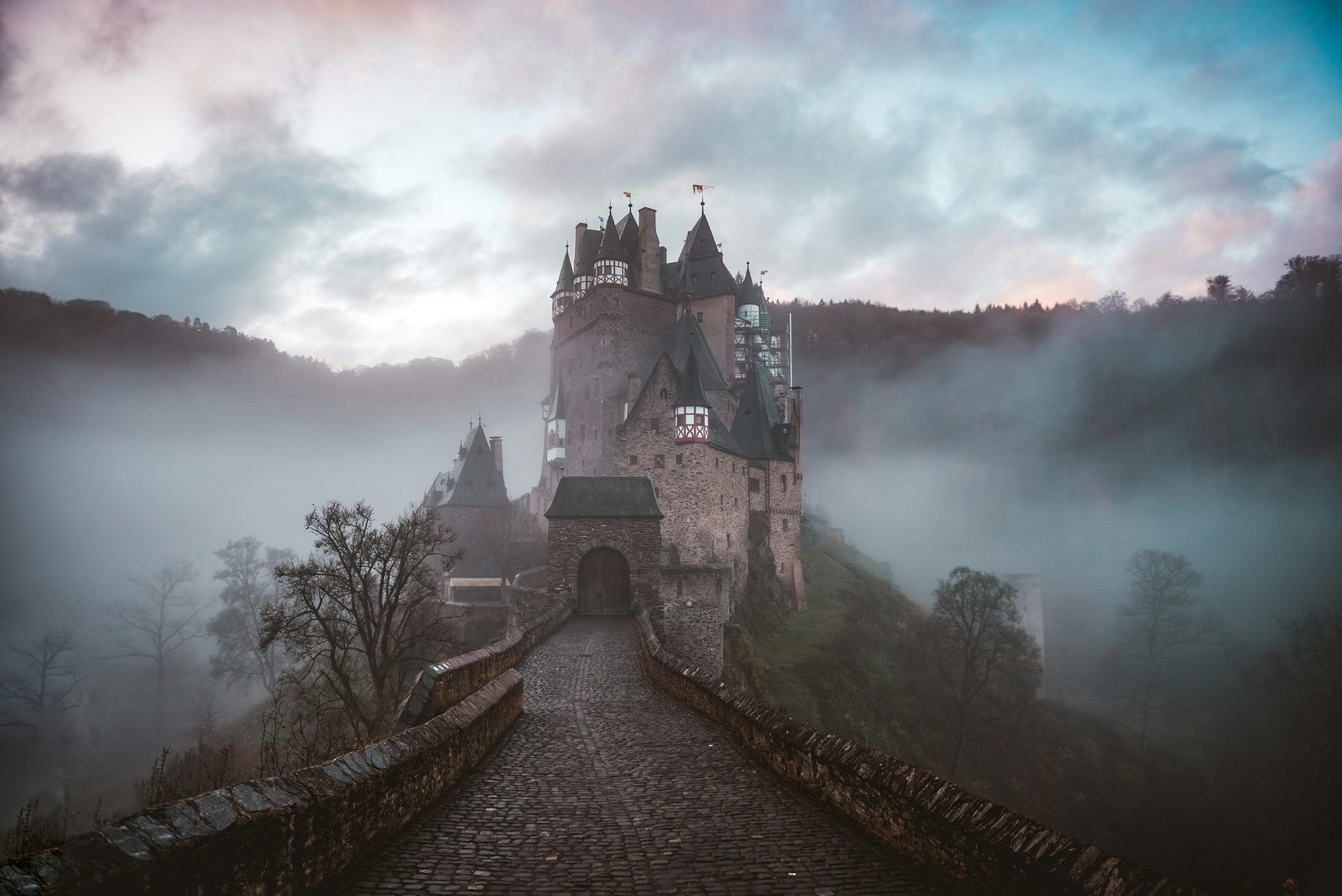 3000x2003 Castle Picture. Download Free Image