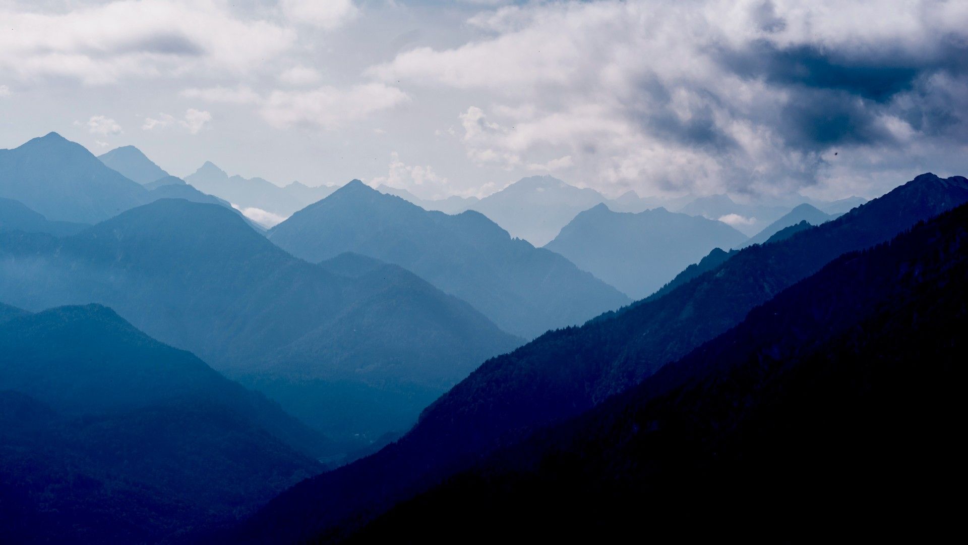 1920x1080 Blue Mountains 5K Wallpaper