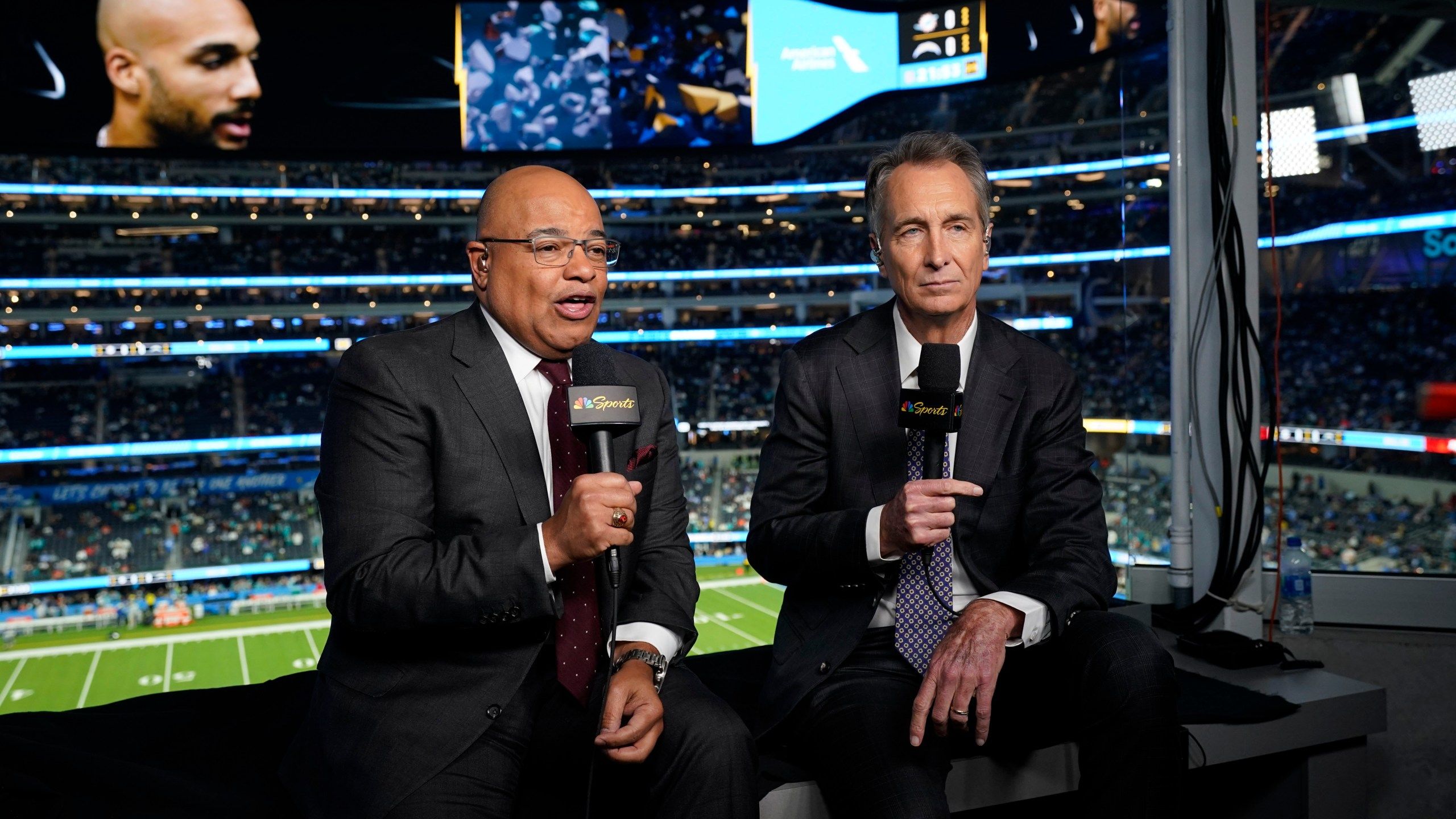2560x1440 NBC's 'Sunday Night Football' rolls with new broadcast crew