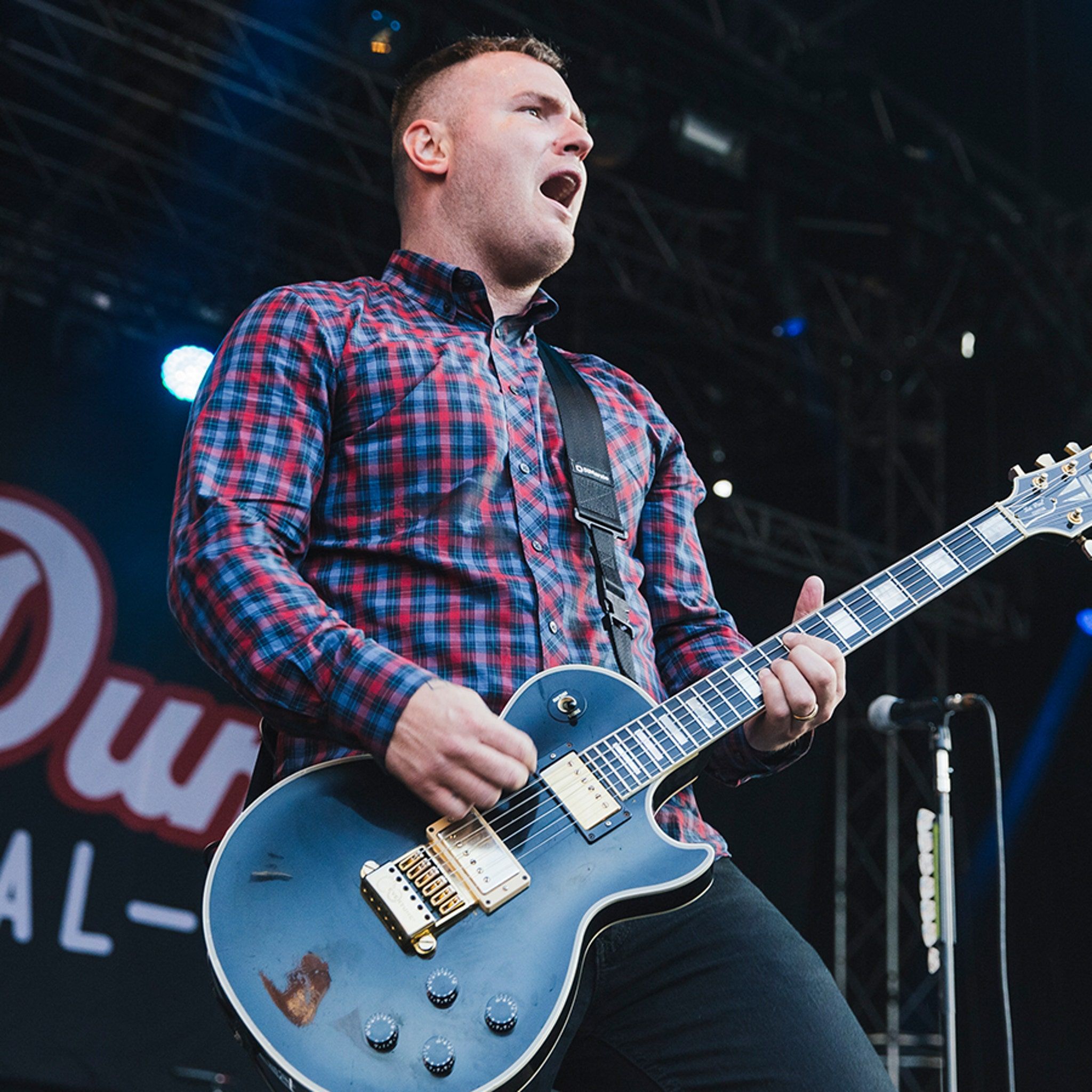 2048x2048 New Found Glory Guitarist Chad Gilbert Dead