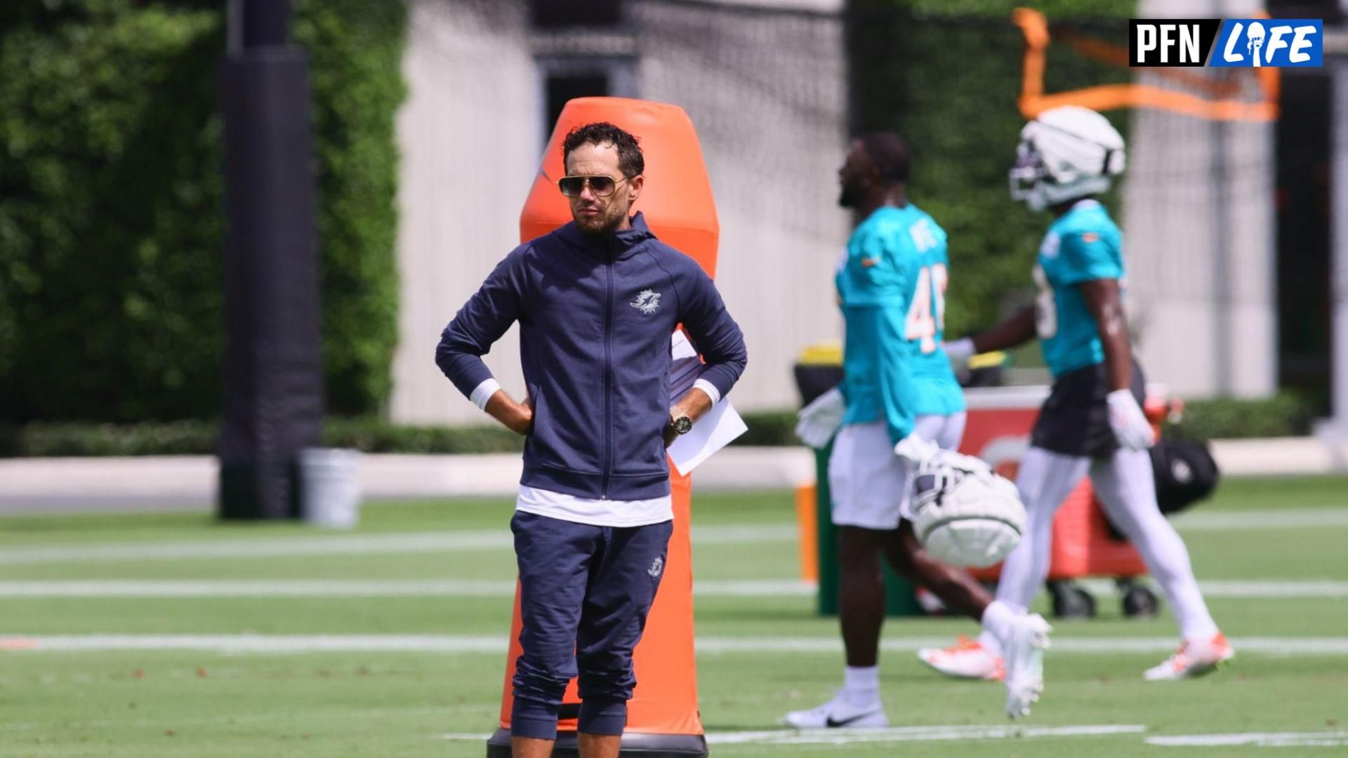 1920x1080 Mike McDaniel Net Worth: Examining How Much the Dolphins Head Coach Earns