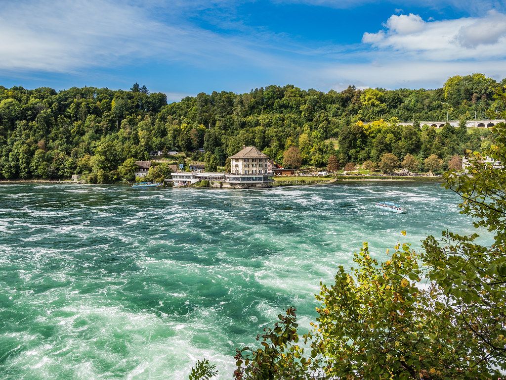 1024x768 Rheinfallbecken, Rheinfälle Schaffhausen