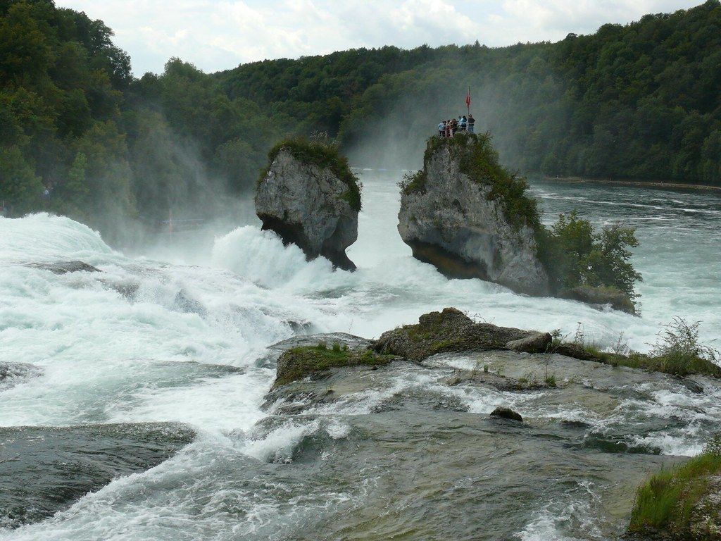 1024x768 Rheinfall von Schaffhausen