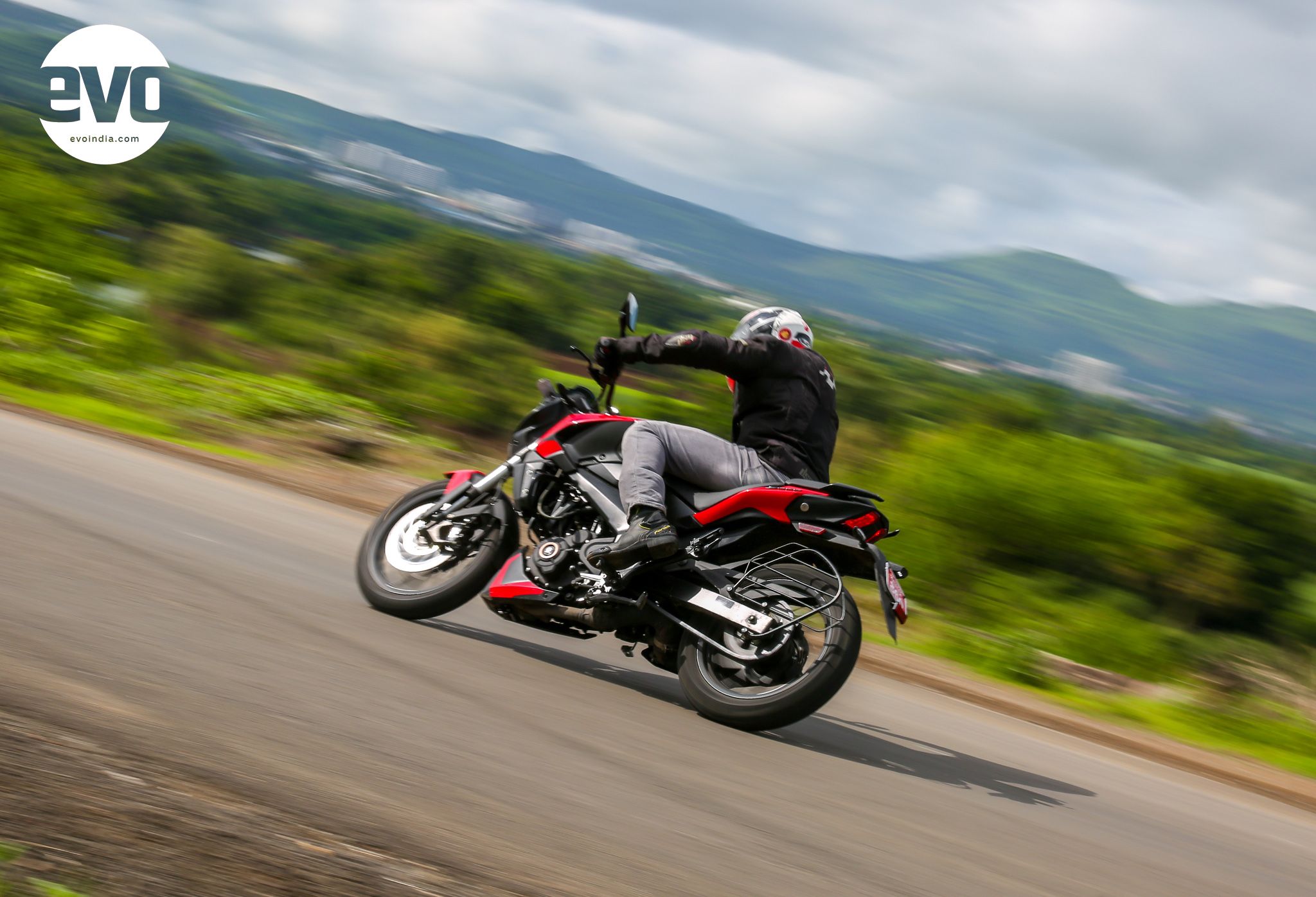 2048x1396 Bajaj Dominar 250. First ride review