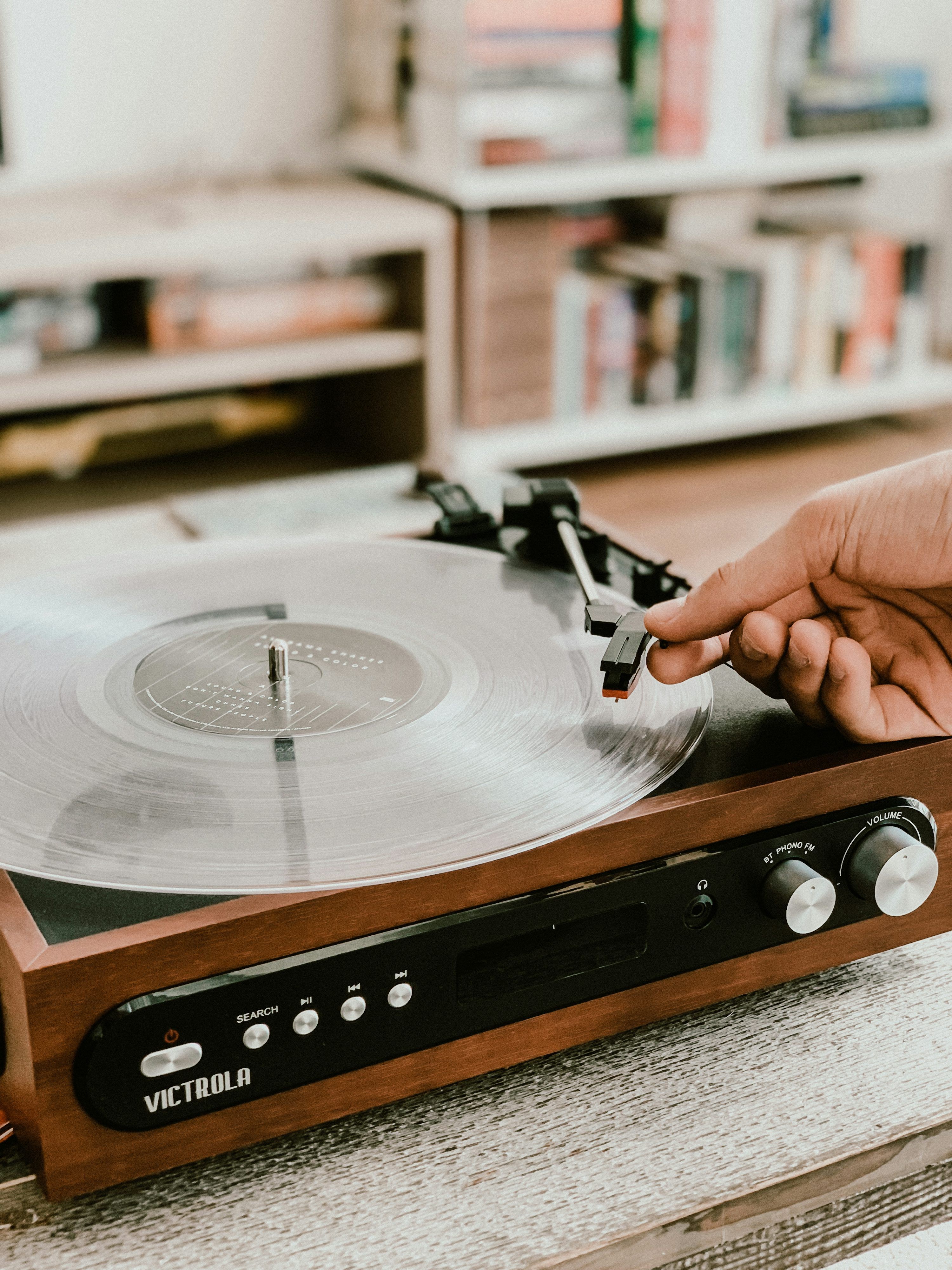3000x4000 Record Player Picture. Download Free Image