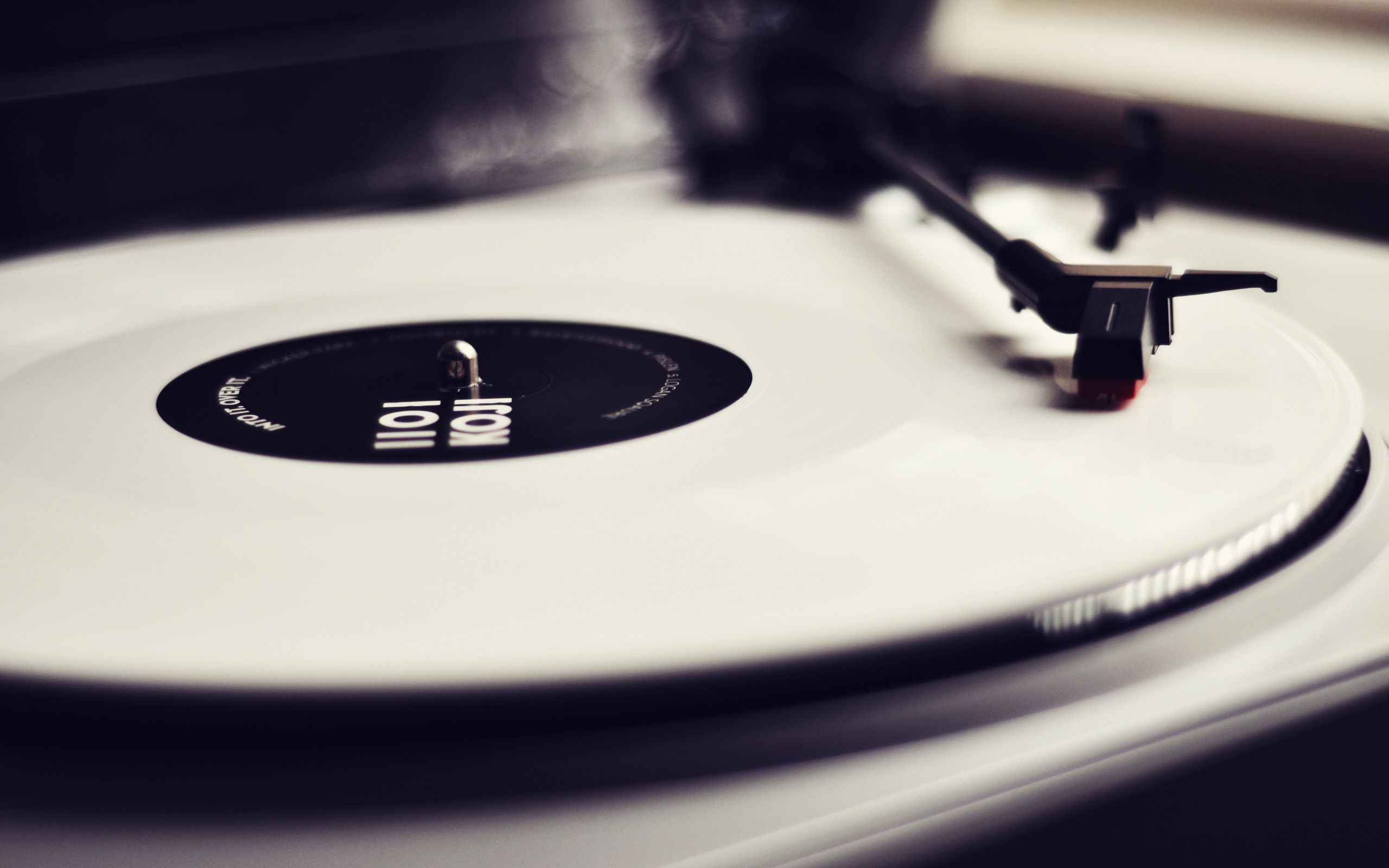 2560x1600 Free record, vinyl 2K wallpaper for desktop and phone