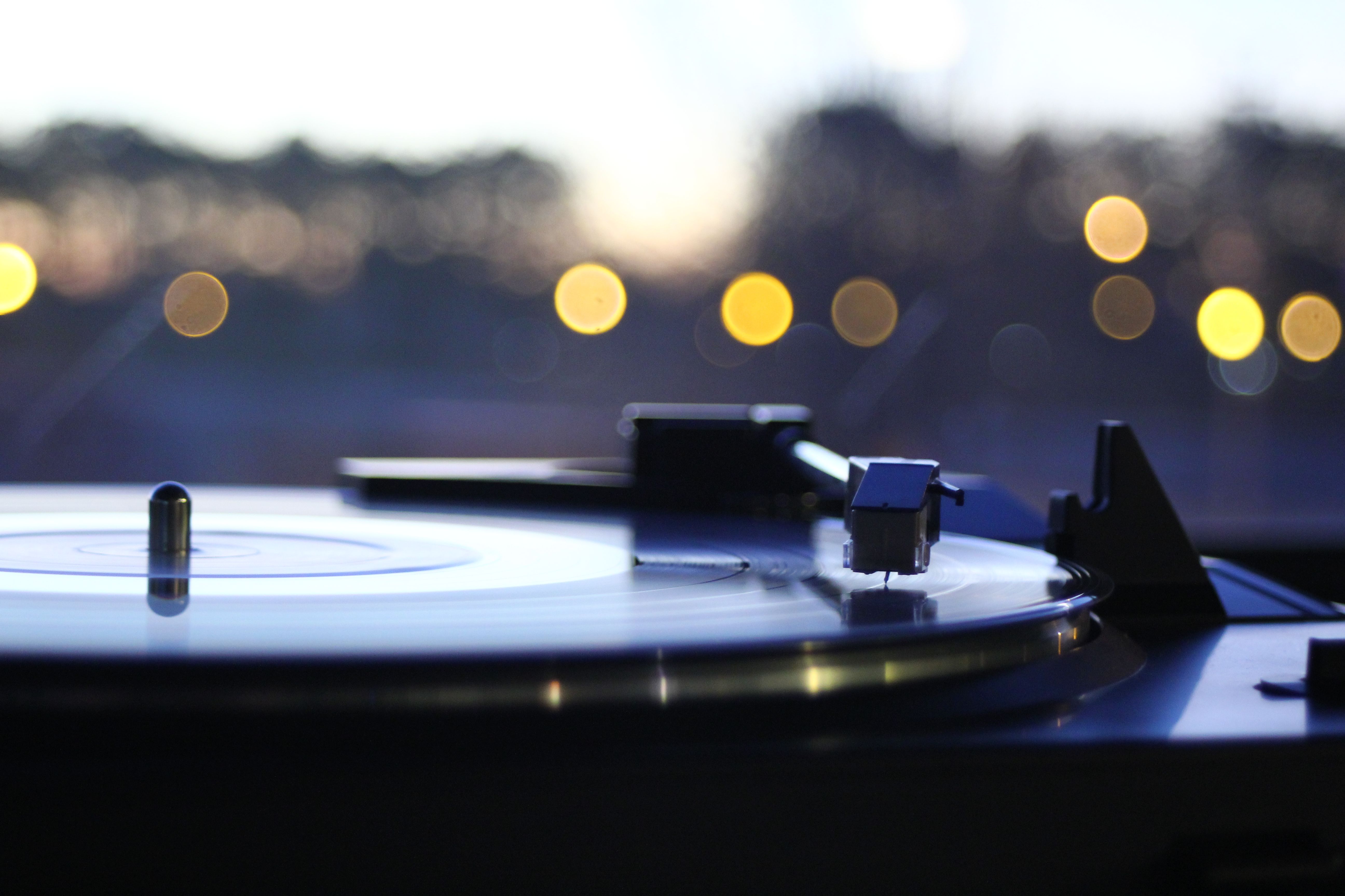 5184x3456 Photo of Vinyl Player · Free