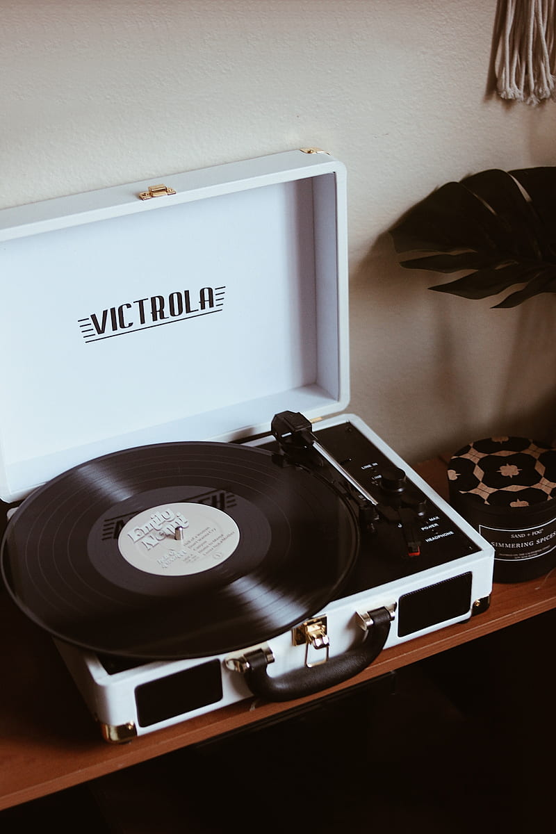 800x1200 Vinyl turntable, turntable, record, vinyl, music, HD phone wallpaper