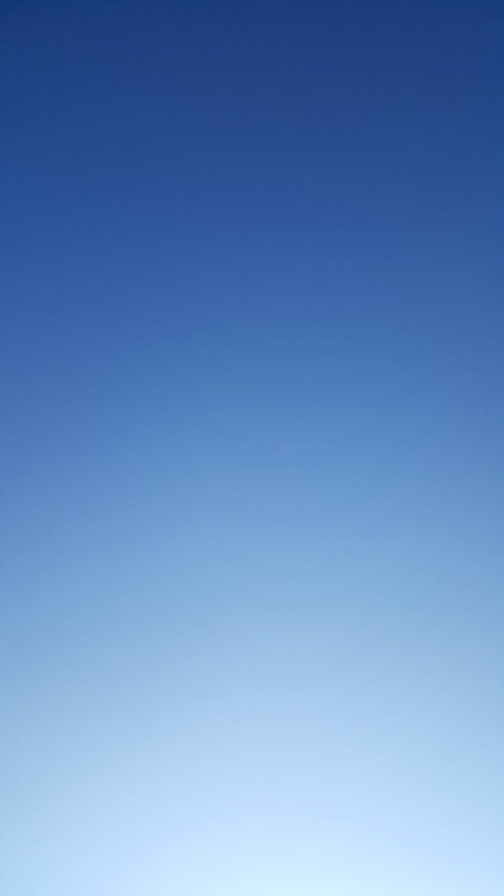 736x1308 blue sky gradient