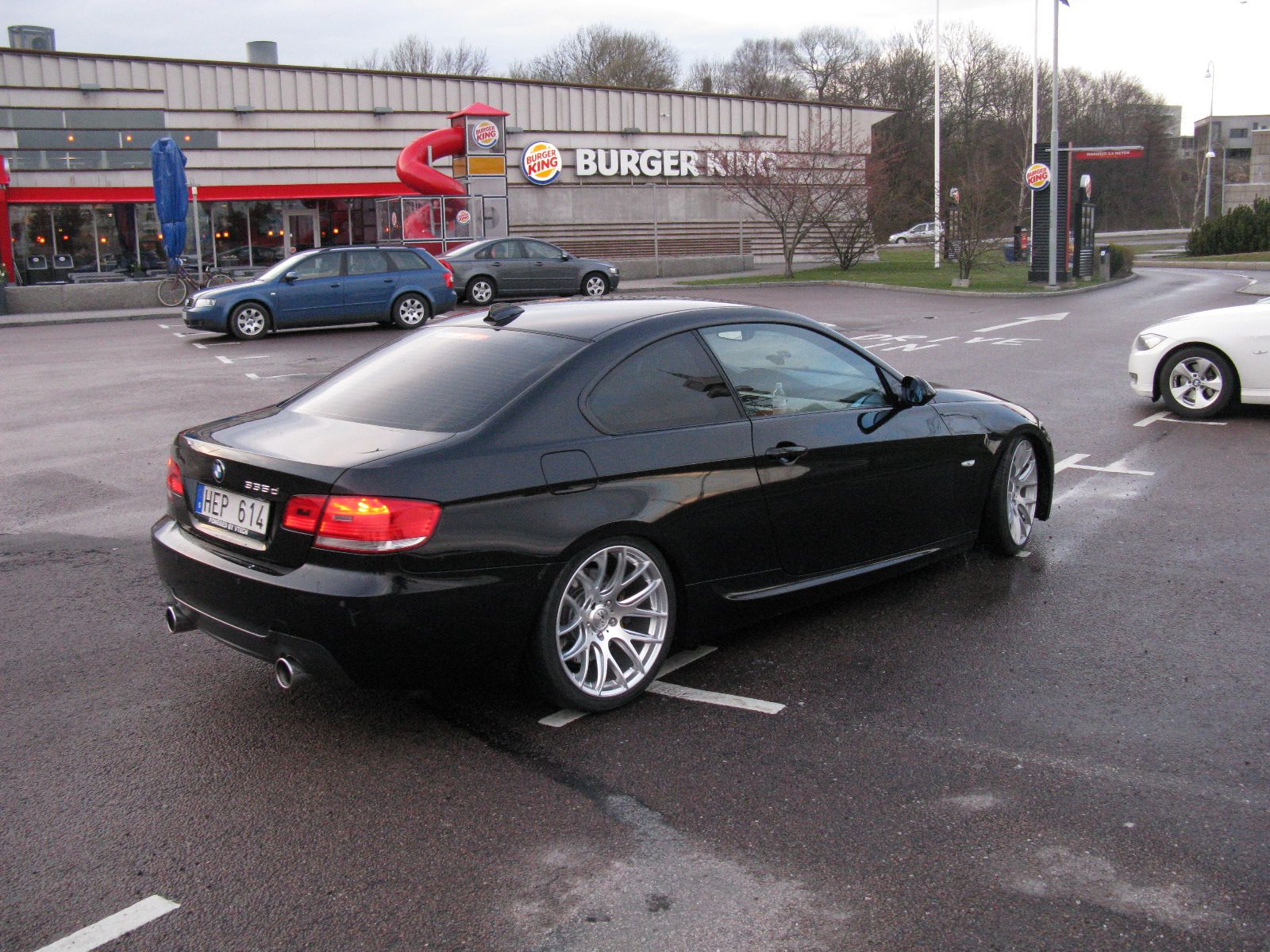1600x1200 BMW 335d Coupé