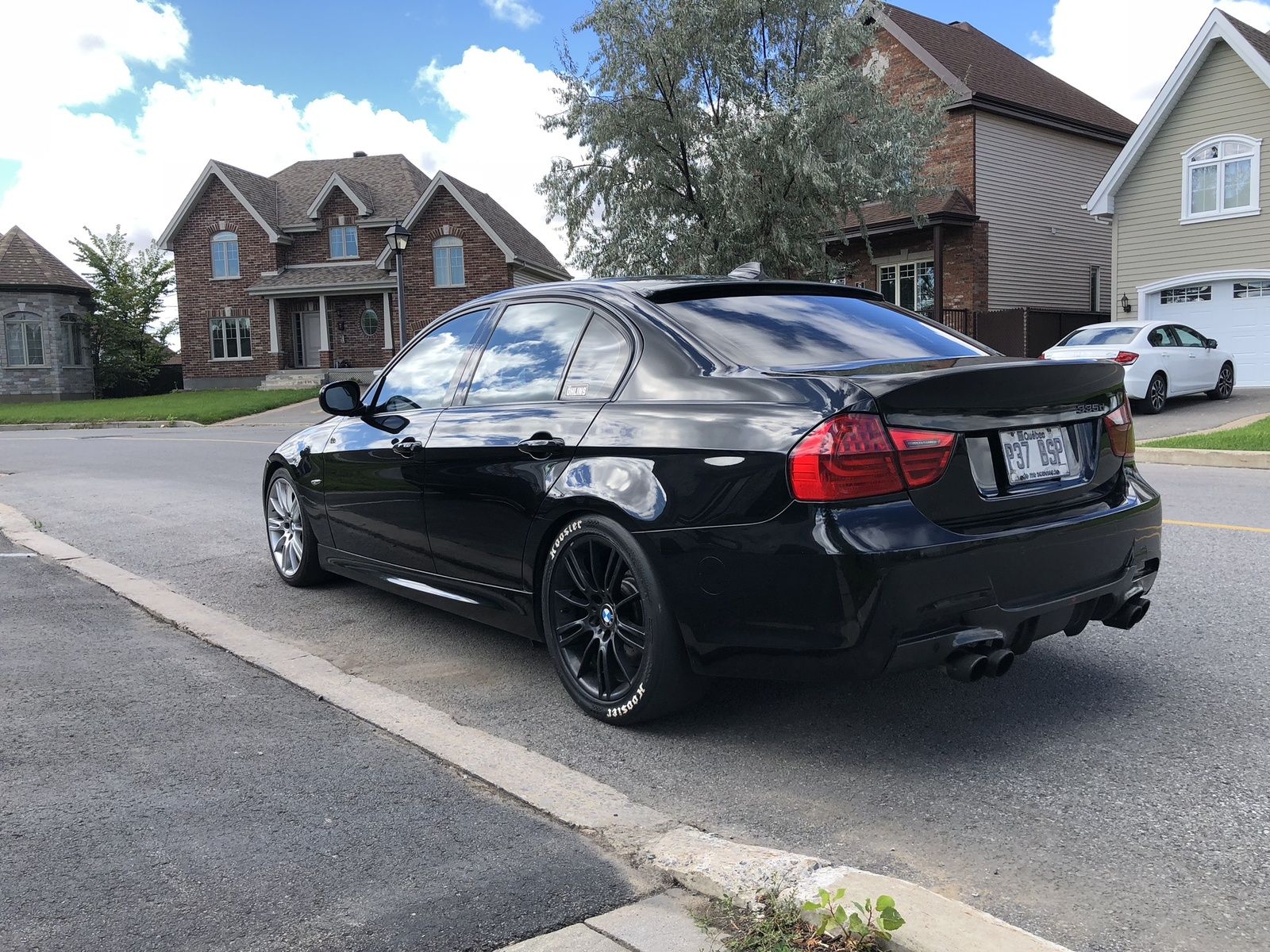 1600x1200 Black Sapphire Metallic BMW 335d M Sport Picture, Mods, Upgrades, Wallpaper