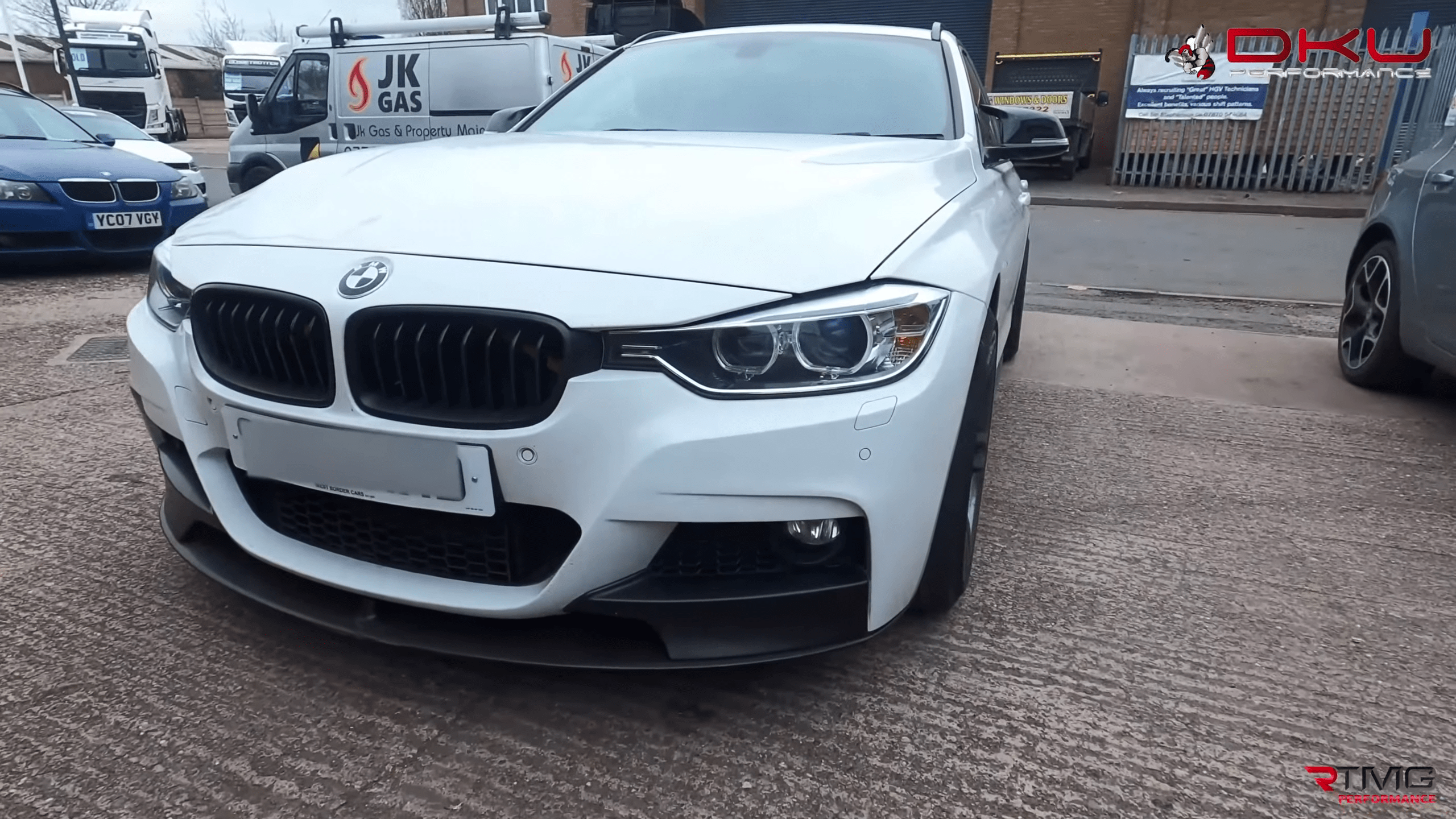 2560x1440 BMW 3 Series 335D Turbo Back Exhaust