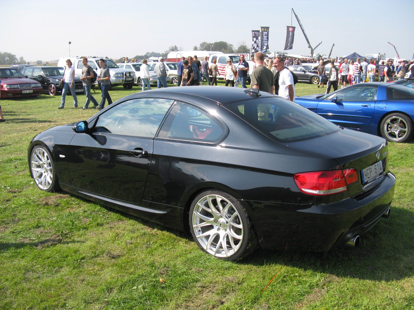 1600x1200 BMW 335d Coupé M Sport