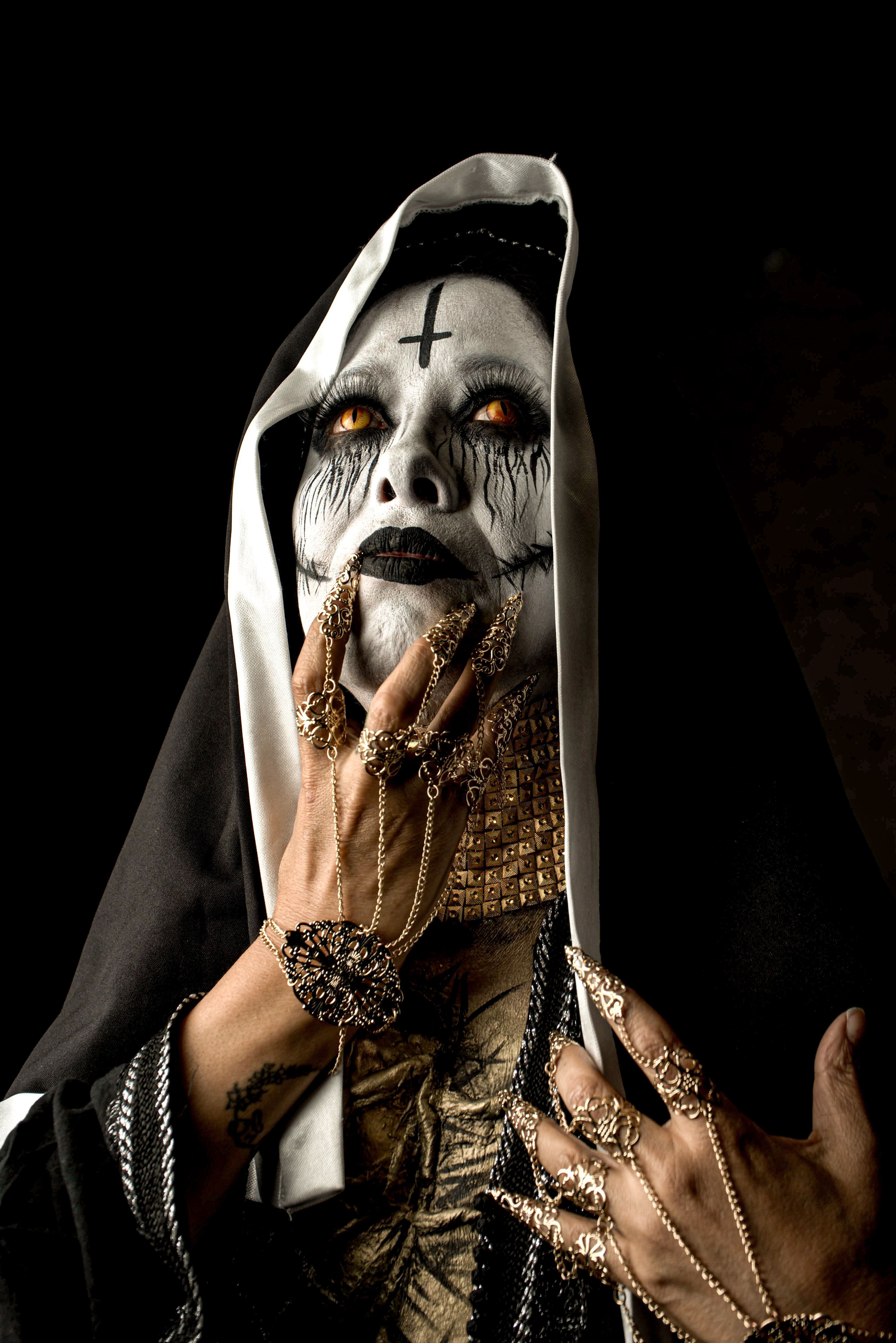 3268x4895 Mysterious Gothic Nun with Skull Makeup Art · Free