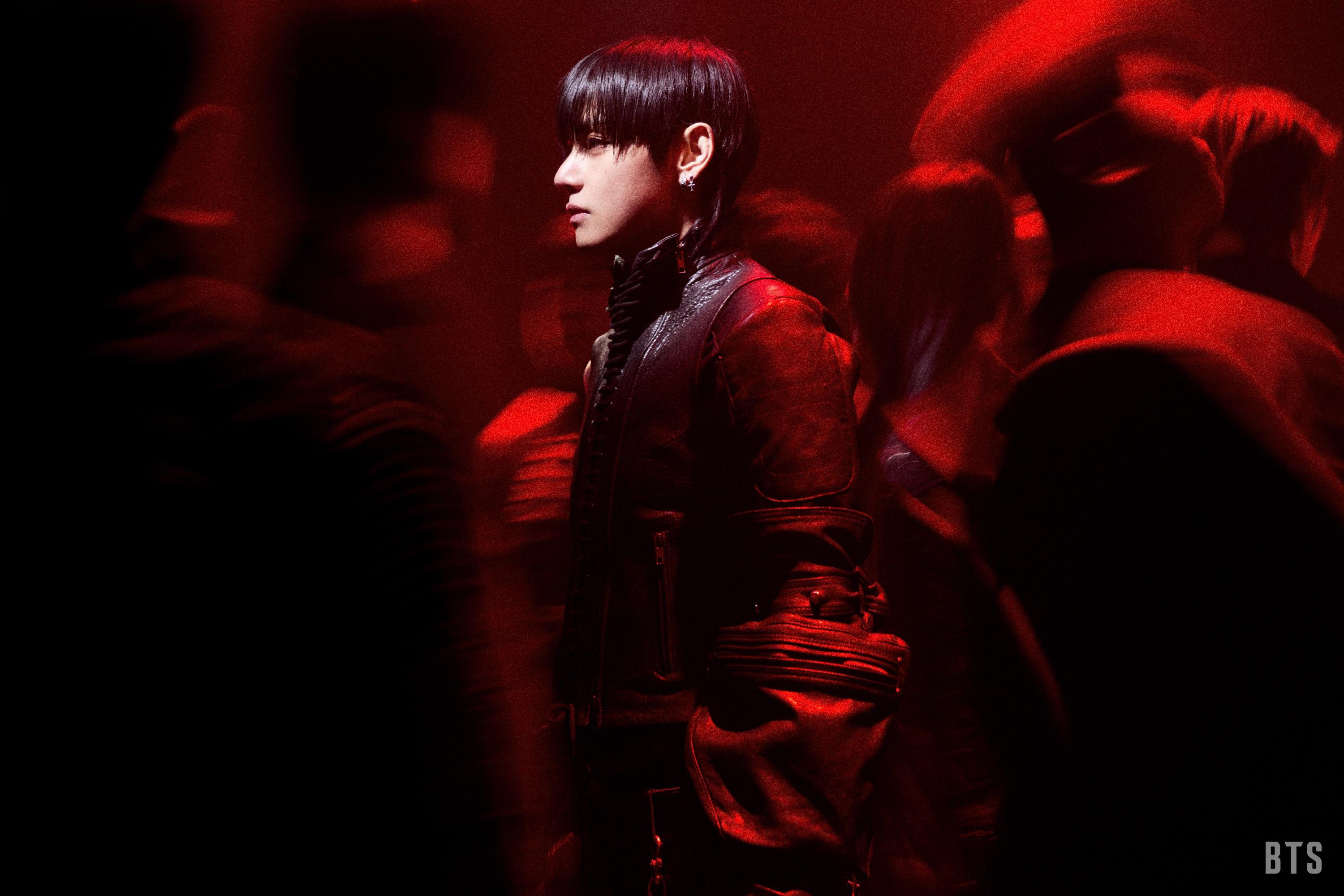 3000x2000 Weverse: BTS 'Hooligan' MV Photo Sketch