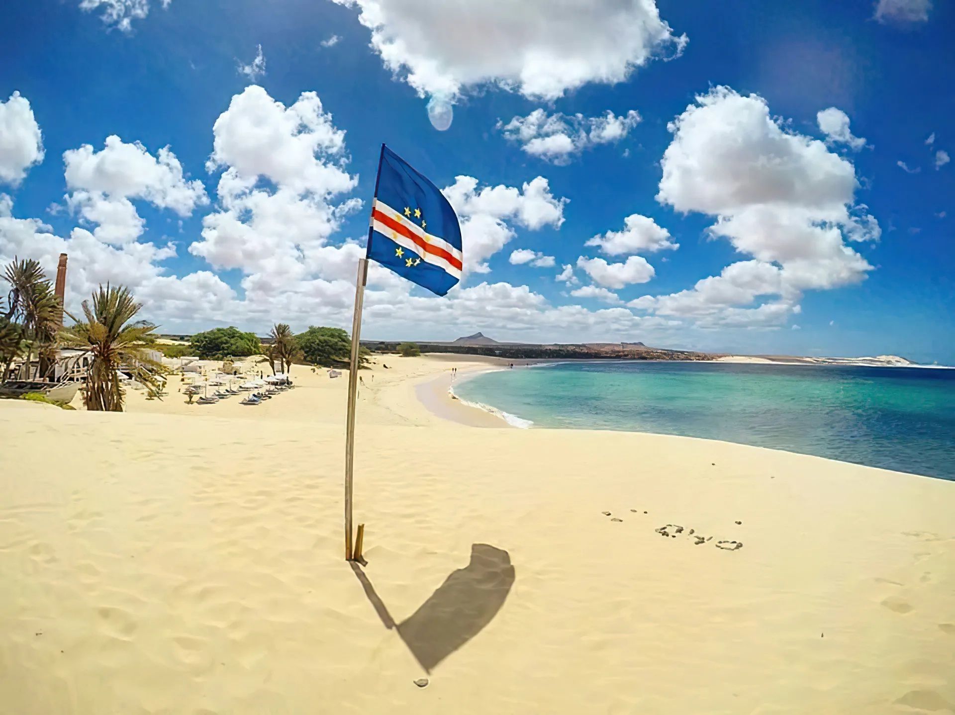 1920x1438 Cabo Verde Wallpaper