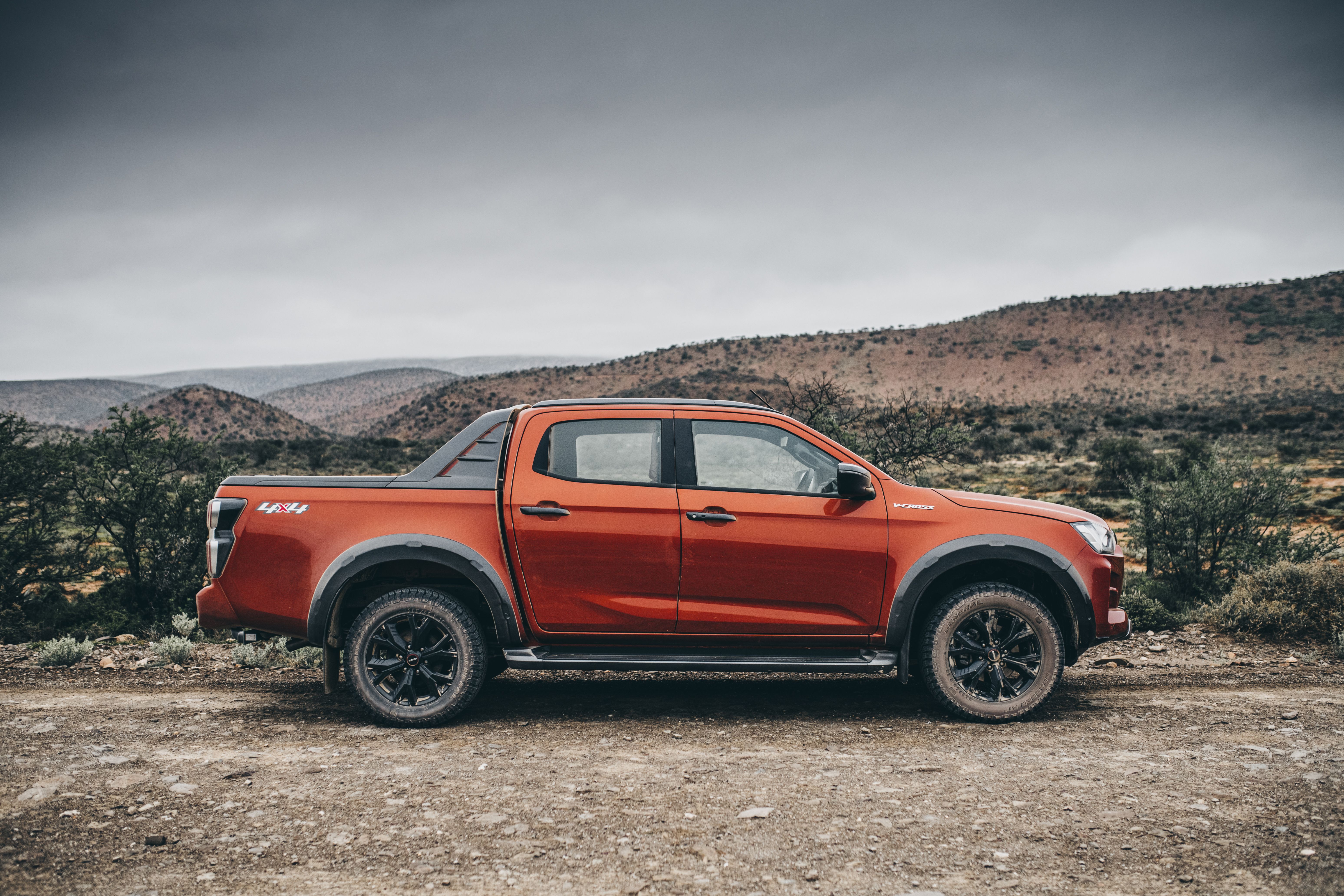 6192x4128 Download Isuzu D Max V Cross 4x4 Double Cab Vehicle Isuzu D Max 4k Ultra HD Wallpaperx4128