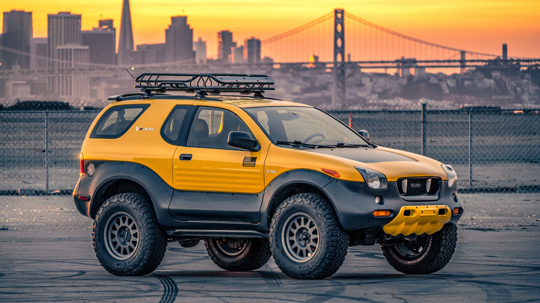 2048x1152 MoonRover3000 • 2000 Isuzu VehiCROSS