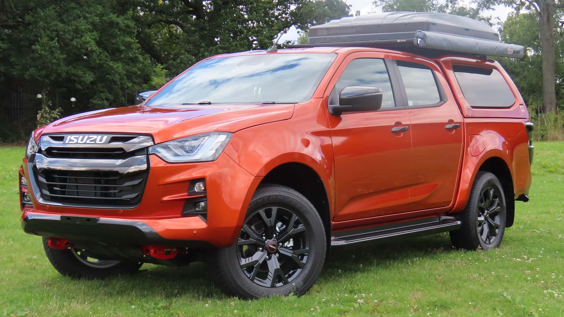 1920x1080 Isuzu D Max V Cross Expedition Edition Debuts To Display Off Road Accessories