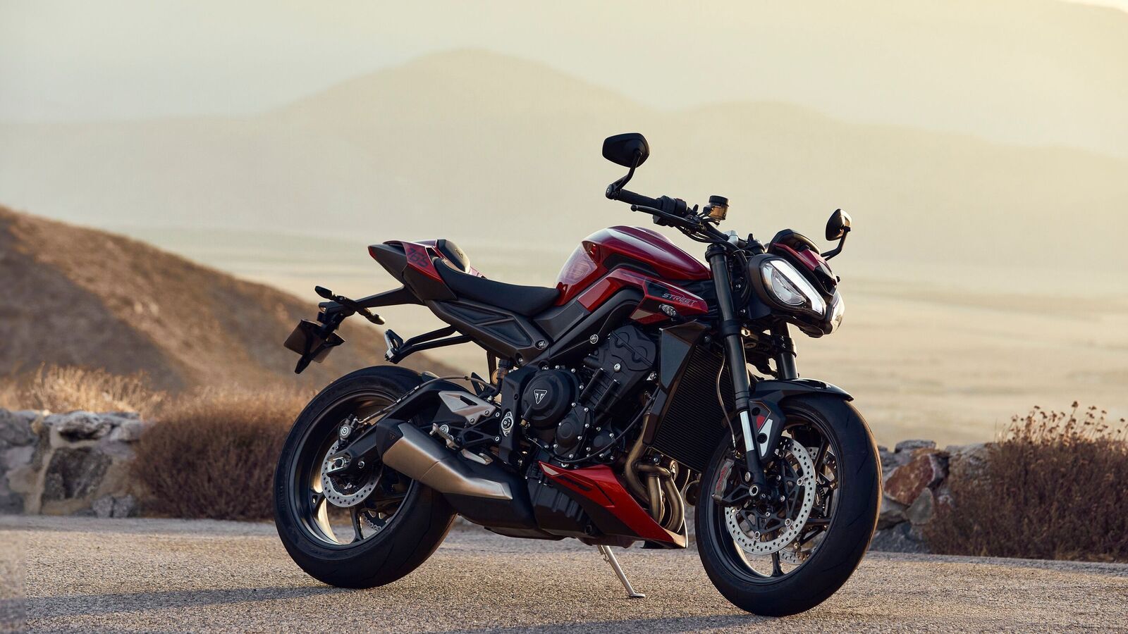 1600x900 In pics: 2023 Triumph Street Triple 765 revealed with 120 hp