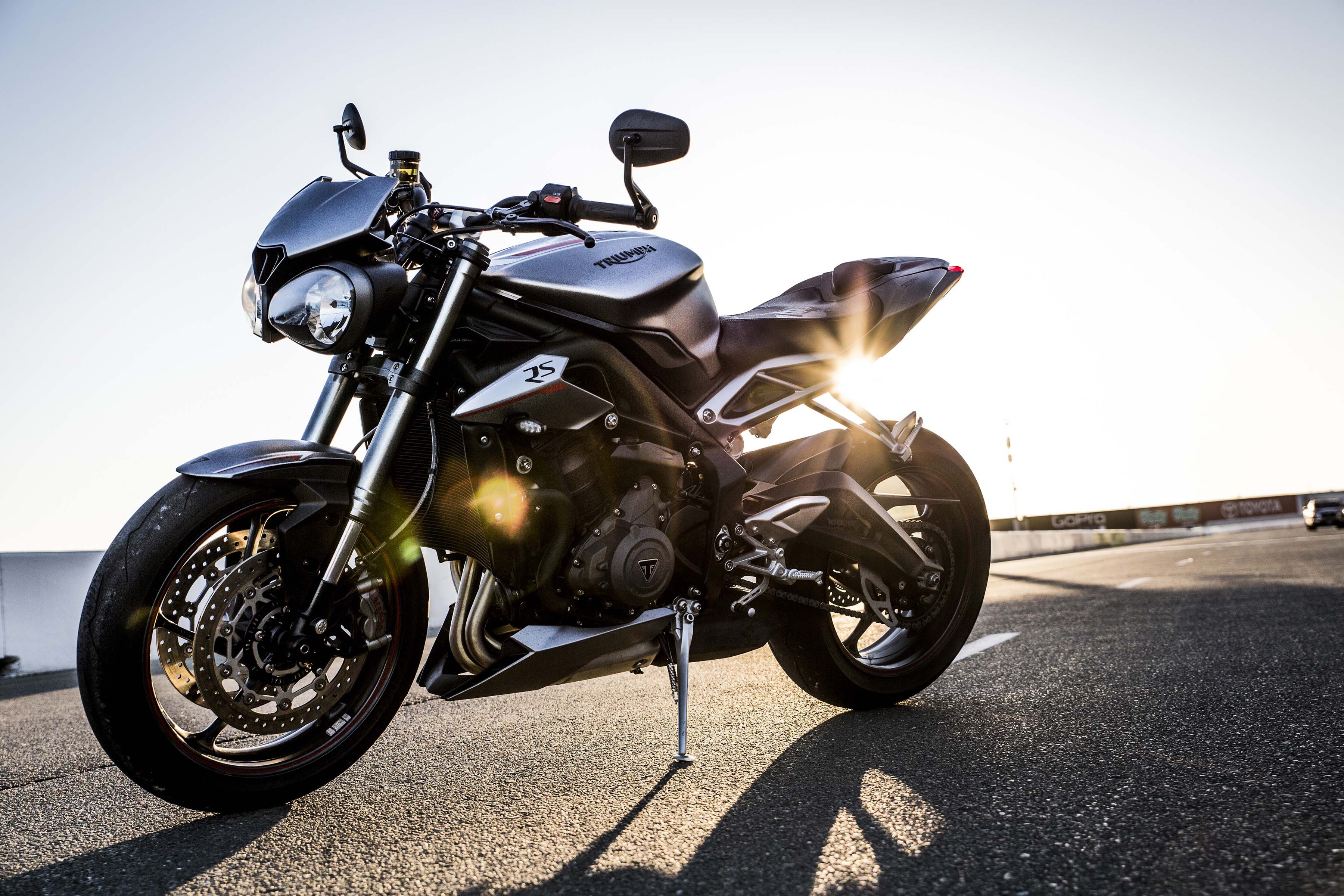 3600x2400 Triumph Street Triple 765 unveiled in the UK