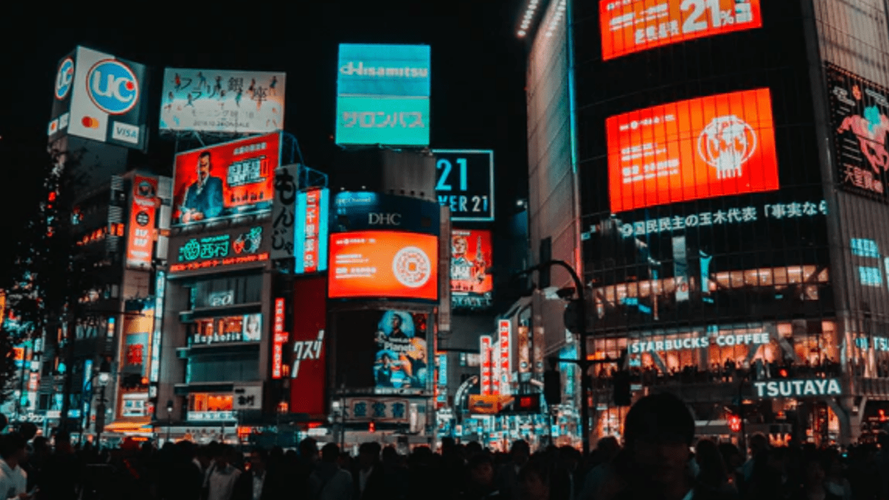 1279x720 Benefits of Using Digital Signage for Business Advertising