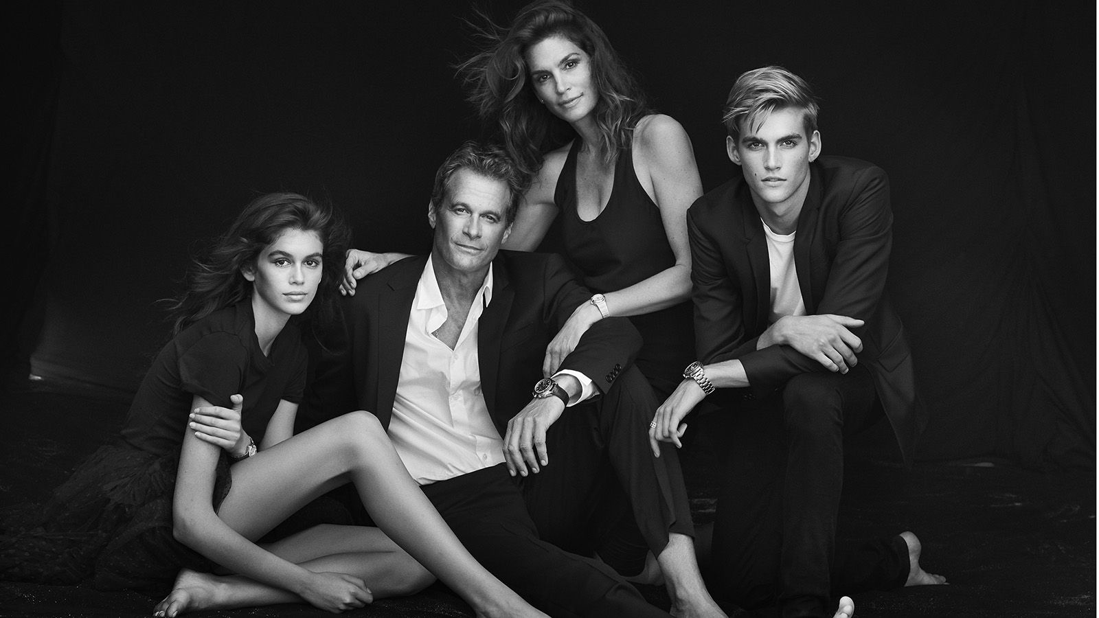 1600x900 Kaia. Presley Gerber. Cindy Crawford. Omega
