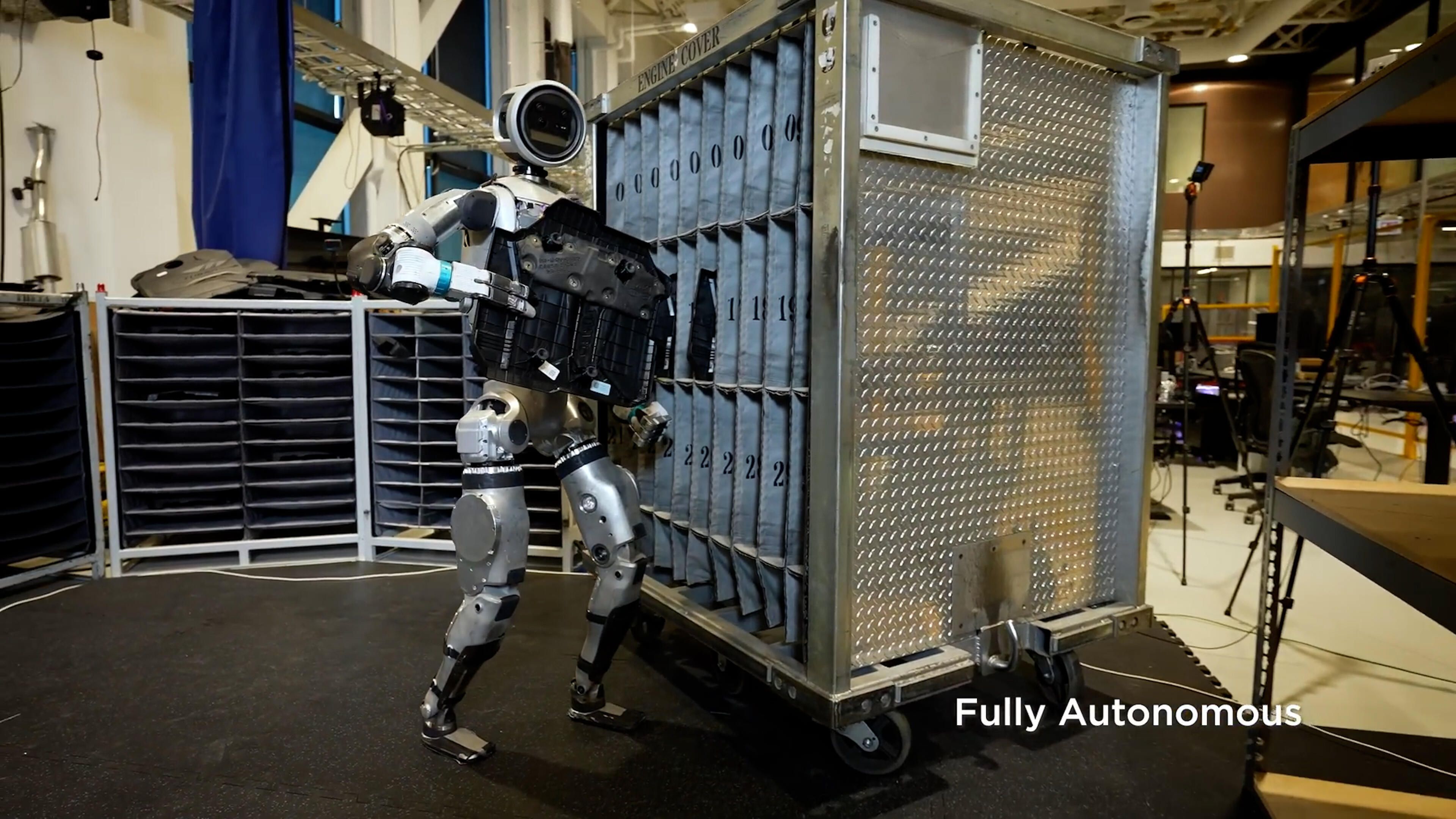 3840x2160 Boston Dynamics Puts the Electric Atlas Robot to Work in New Videos