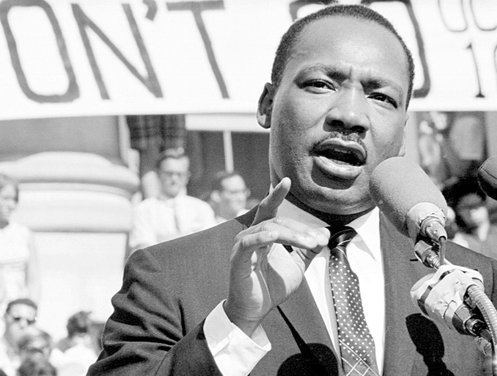 1600x1210 Martin Luther King, Jr. Rights, Nonviolence, Equality