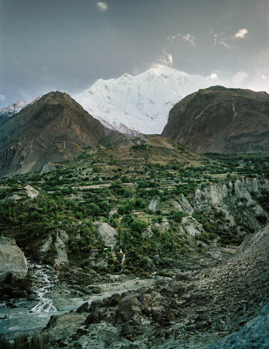 900x1165 Rakaposhi I Paley Prints