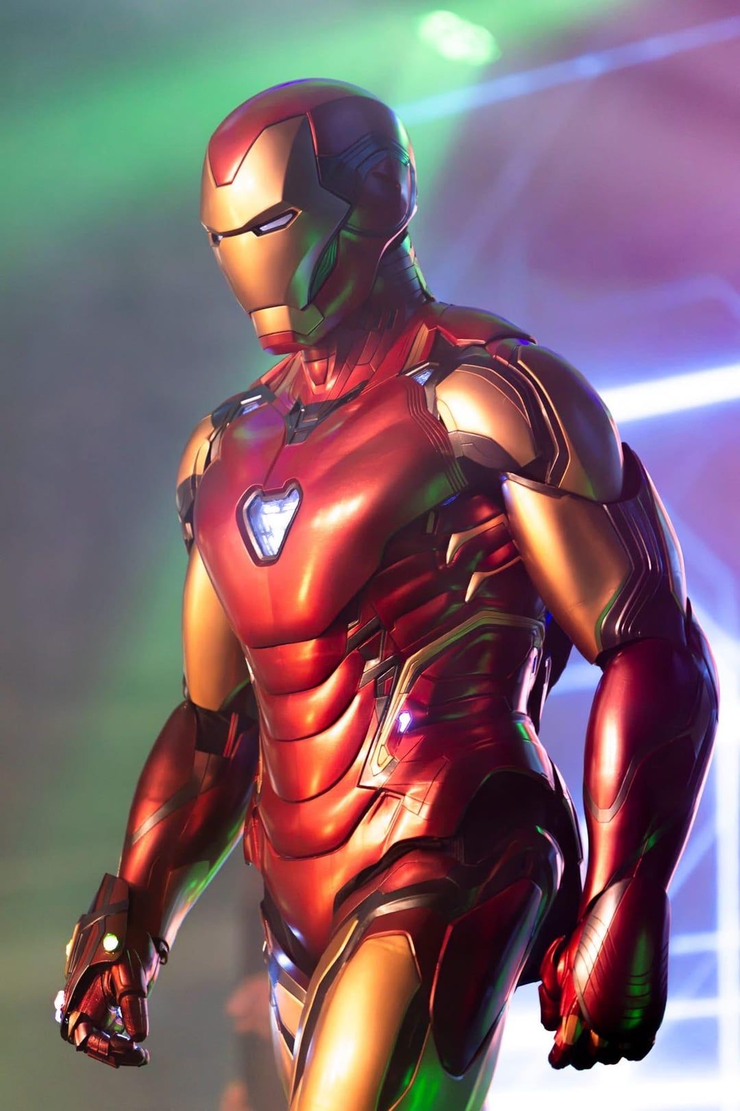 1080x1620 A shot of my 3D printed Iron Man MK85 suit at ULTRACON on Saturday!