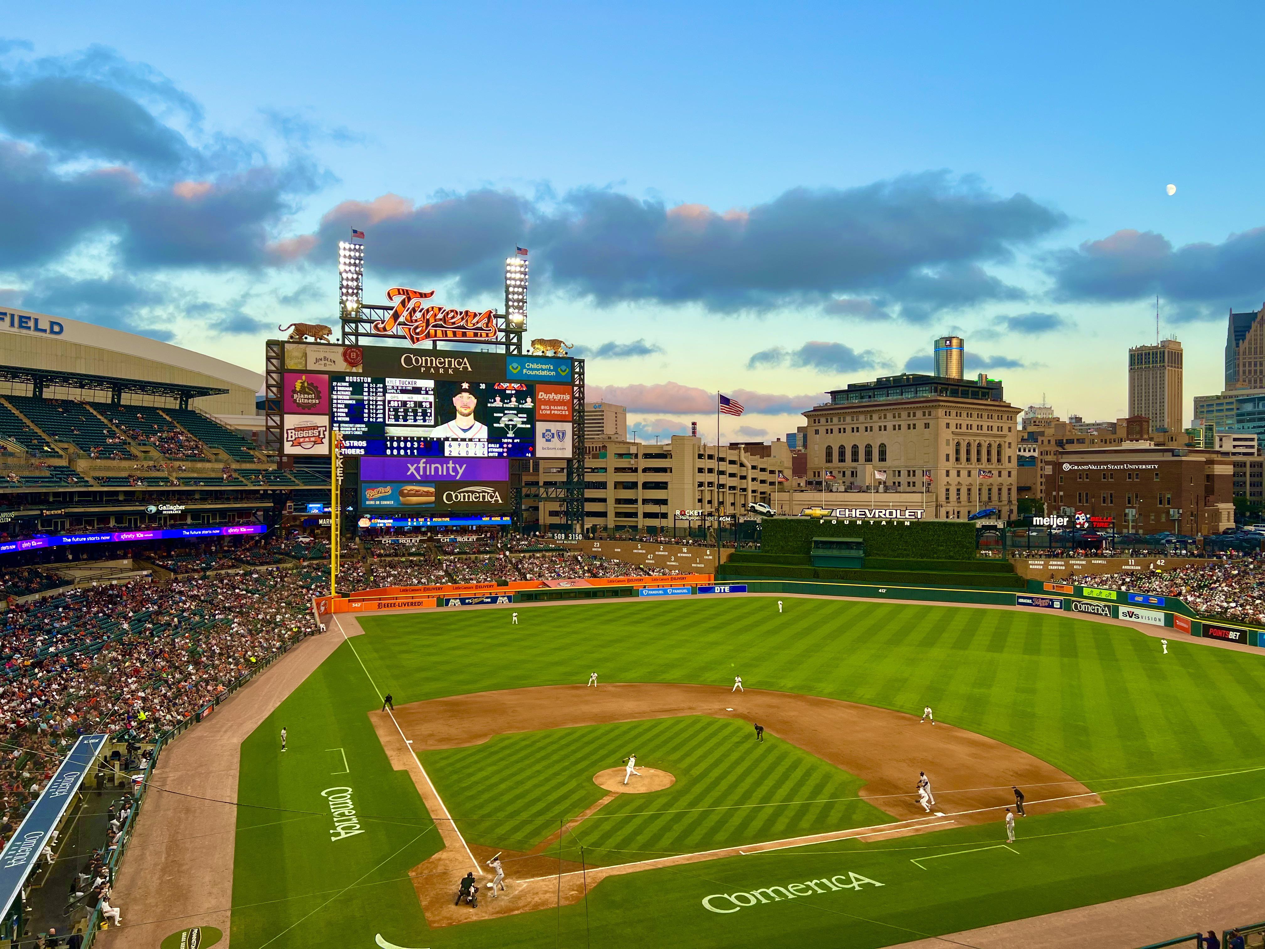 4032x3024 Comerica is a nice place to watch a game