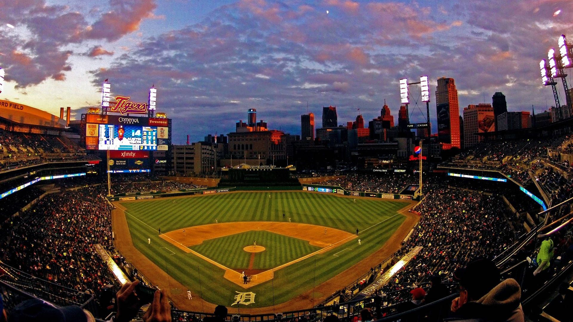 1920x1080 22 25 6:40PM Padres Tigers