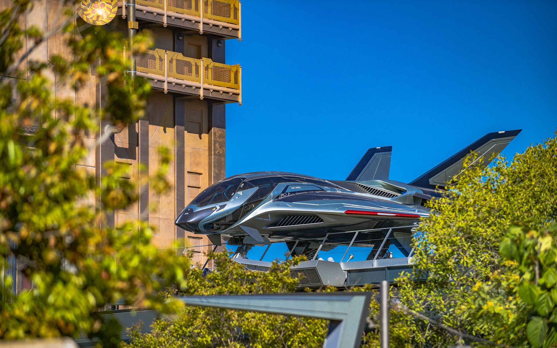 1920x1200 Quinjet Angles