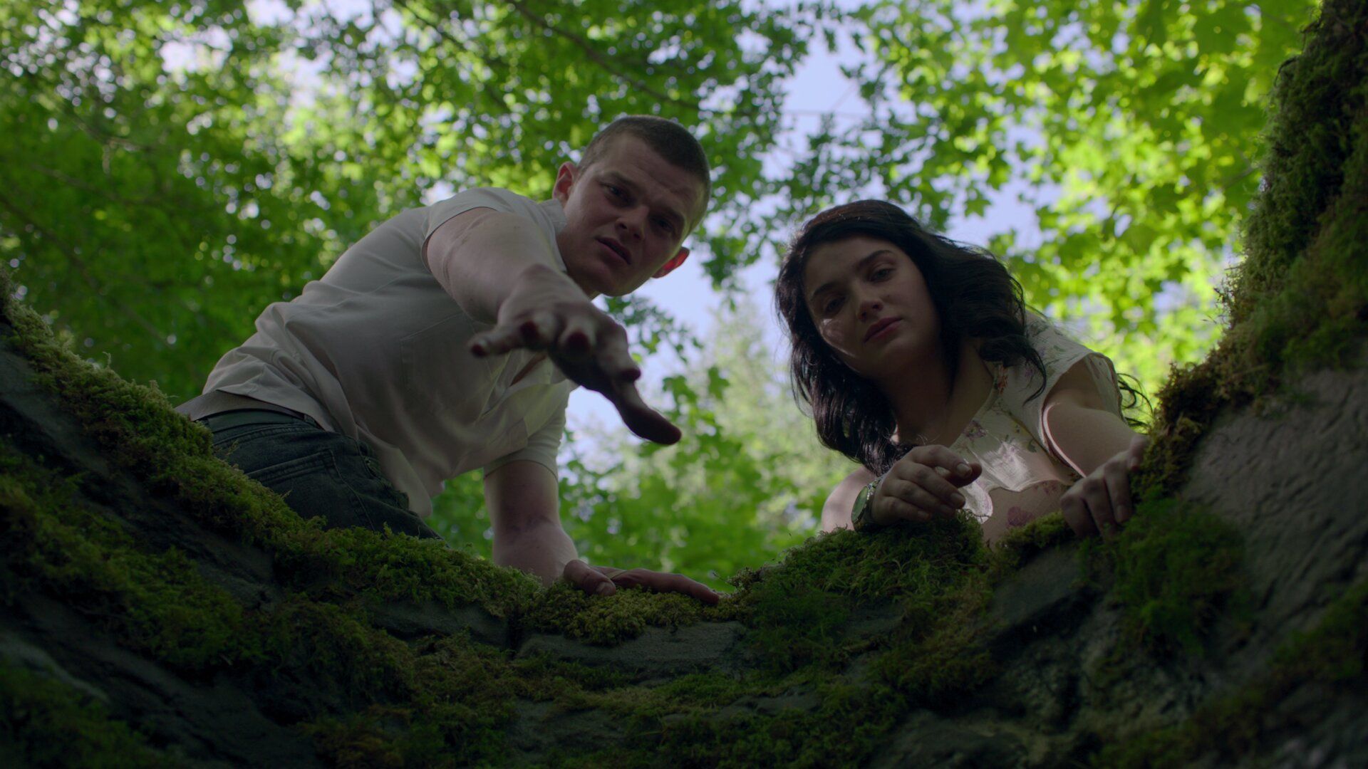 1920x1080 Behind Her Eyes Rob (TV Episode 2021)