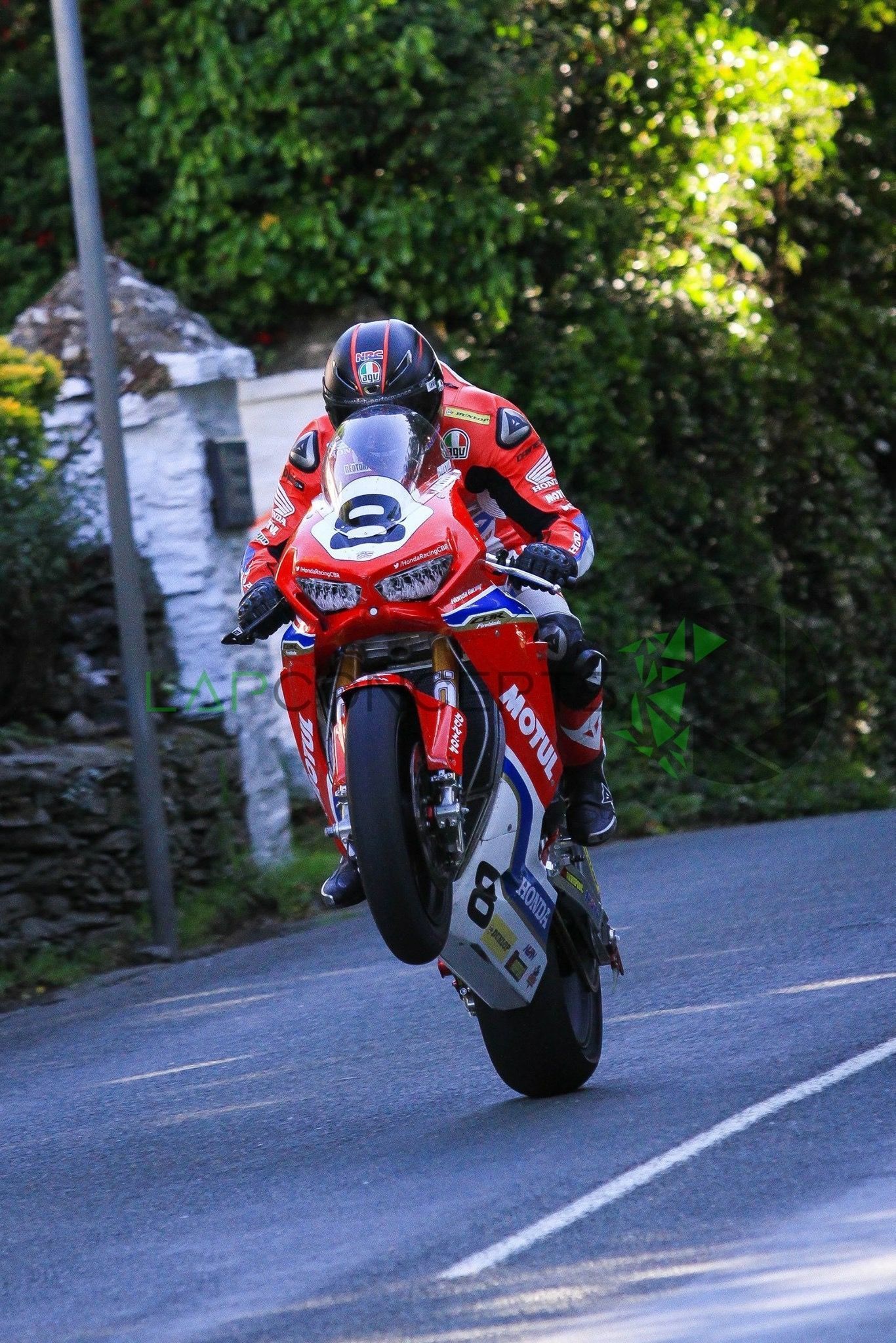 1366x2048 Guy Martin Wallpaper