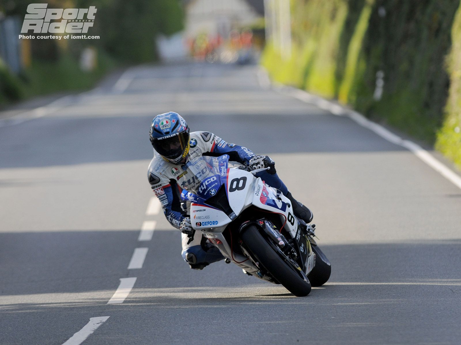 1600x1200 Video: Guy Martin Onboard Footage from 2015 Isle of Man TT Practice