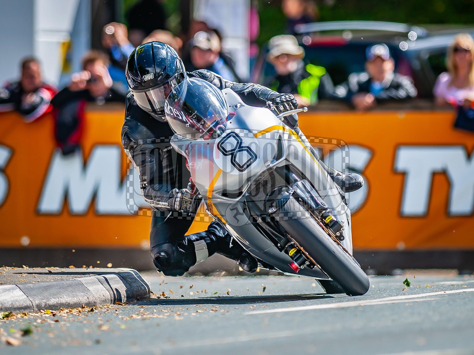 1920x1440 IOMTTPICS