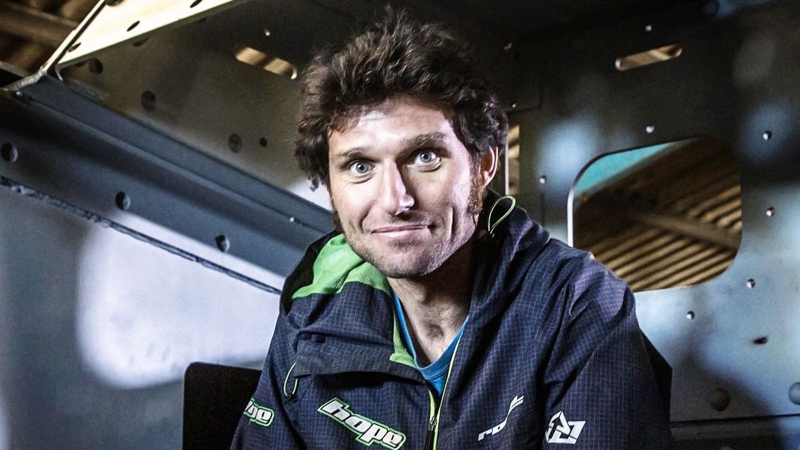1600x900 Guy Martin set for Straightliners Speed Show Appearance
