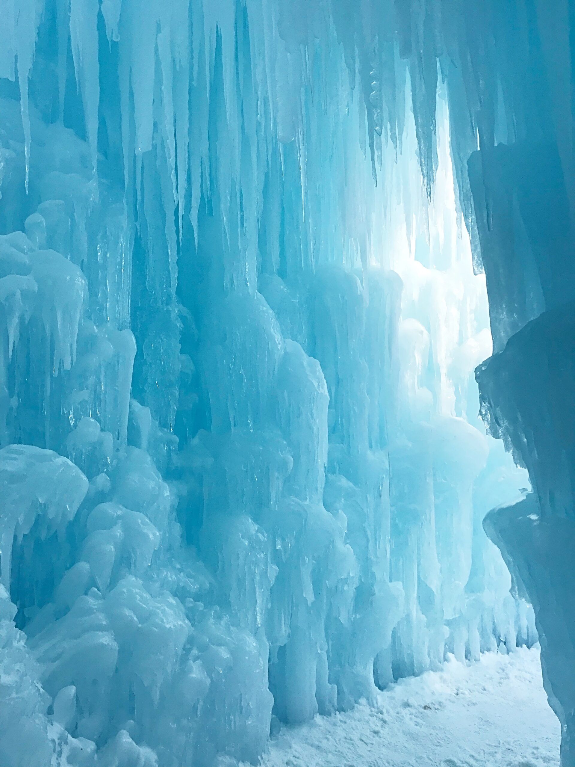 1920x2560 Ice Castle Wallpaper