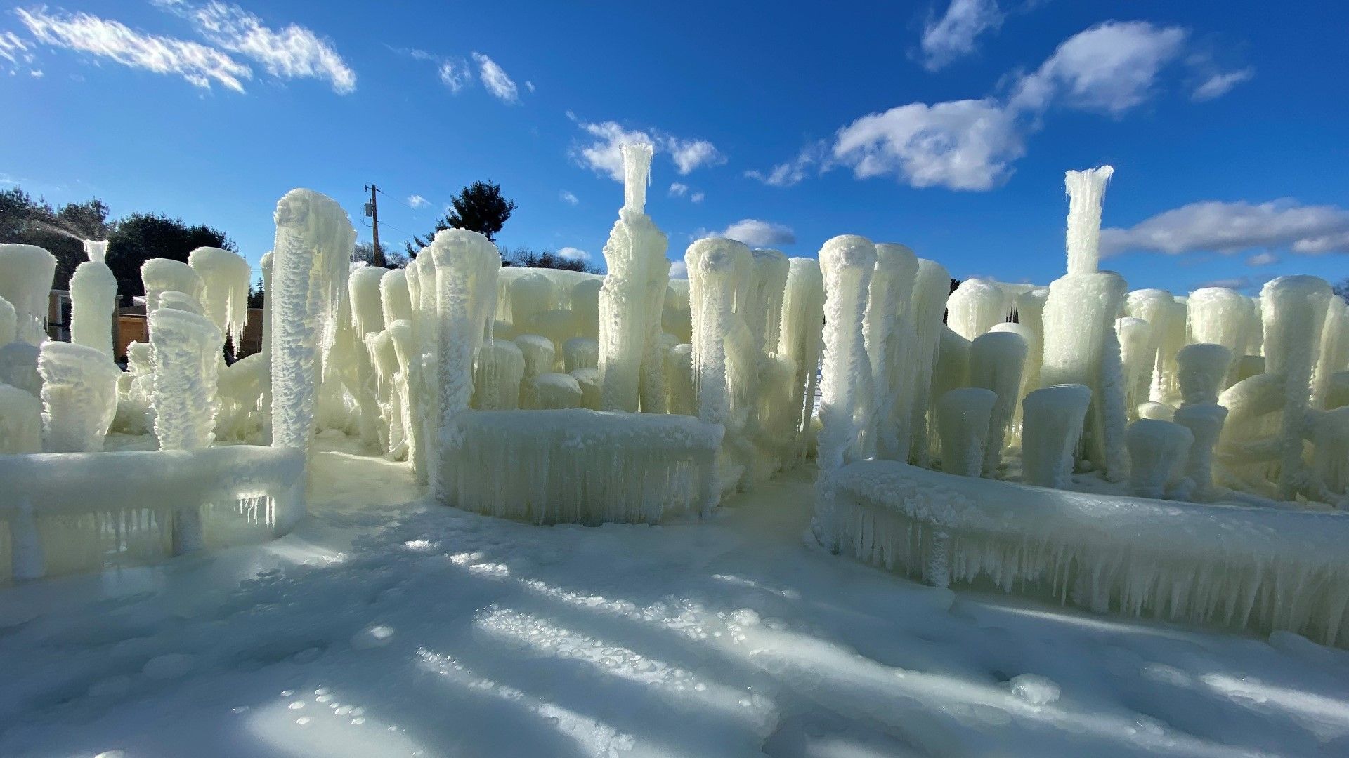 1920x1080 Northeast Ice Palace in Bethel