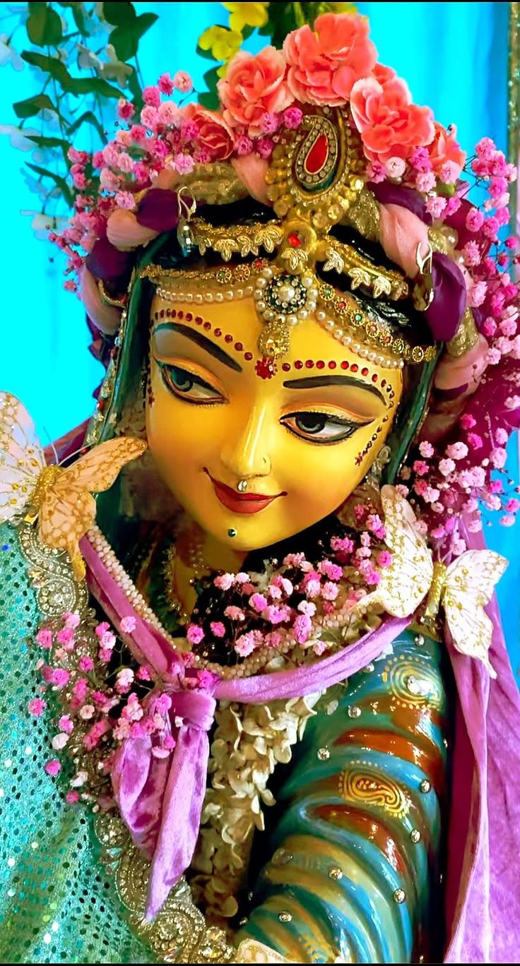 736x1368 Radha Rani