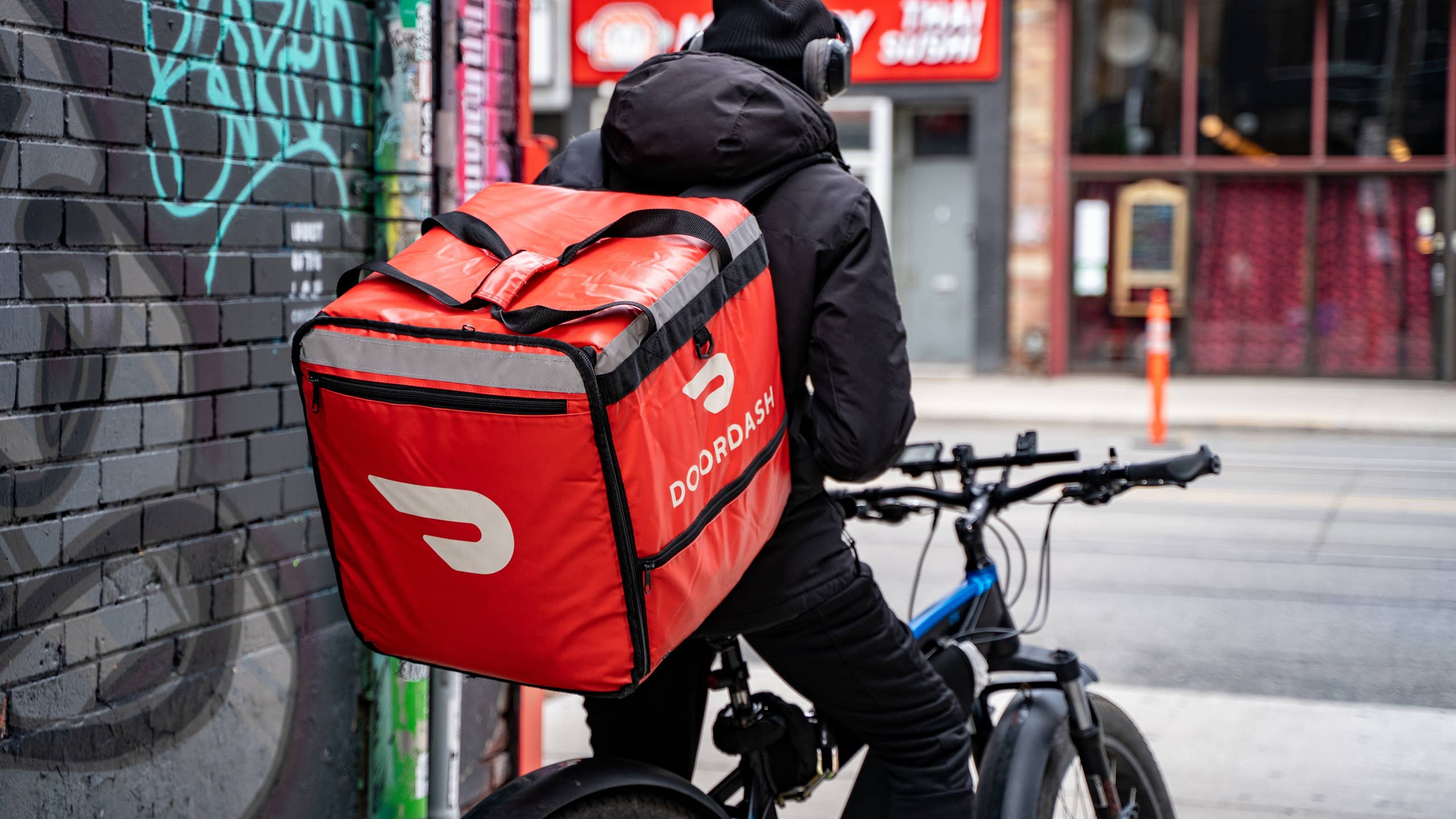 2560x1440 DoorDash Just Made Reserving Tables in NYC Easier Than Ever
