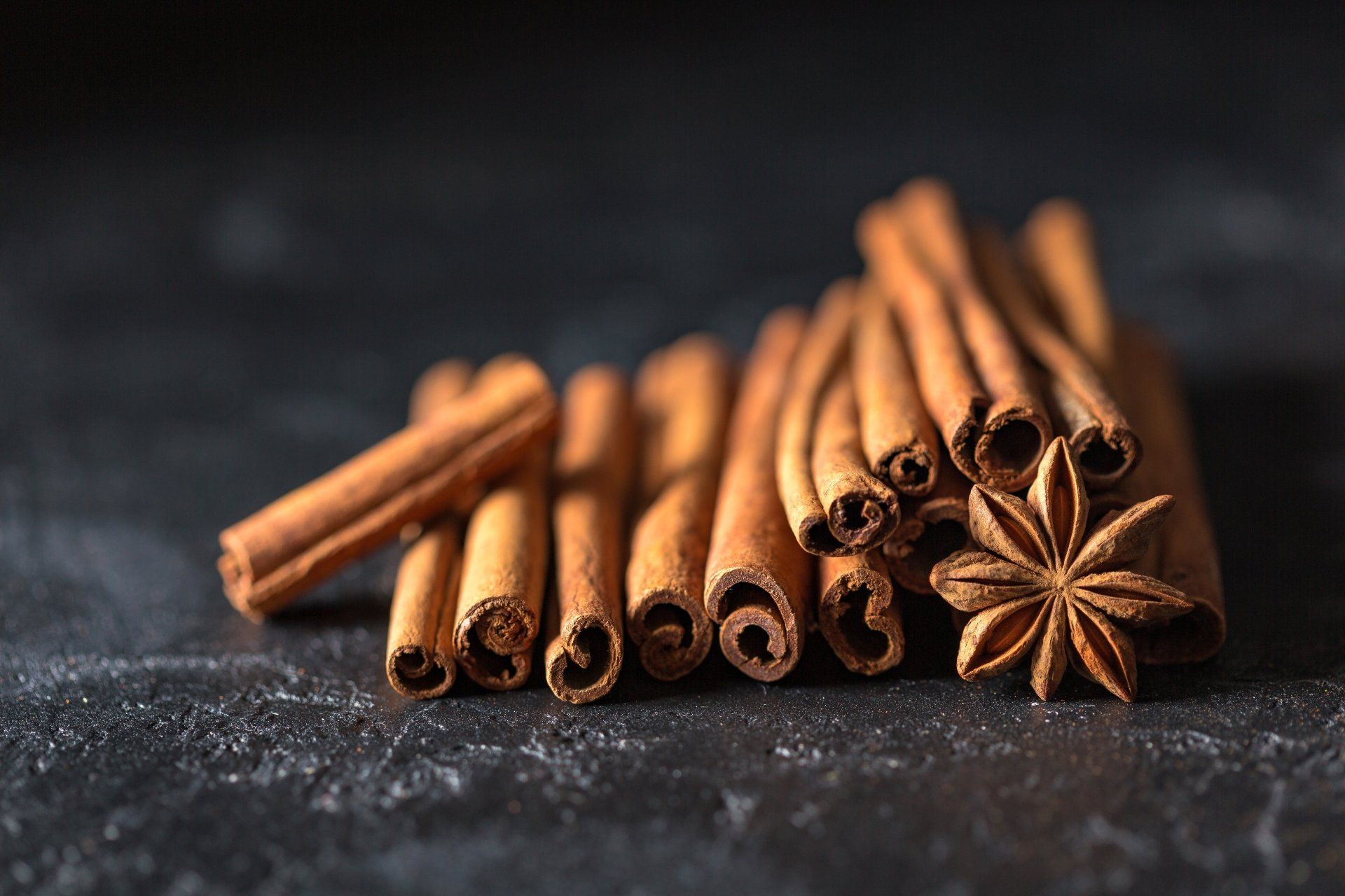 1920x1280 5K Ultra HD Spice: Cinnamon Sticks & Star Anise Wallpaperx3840