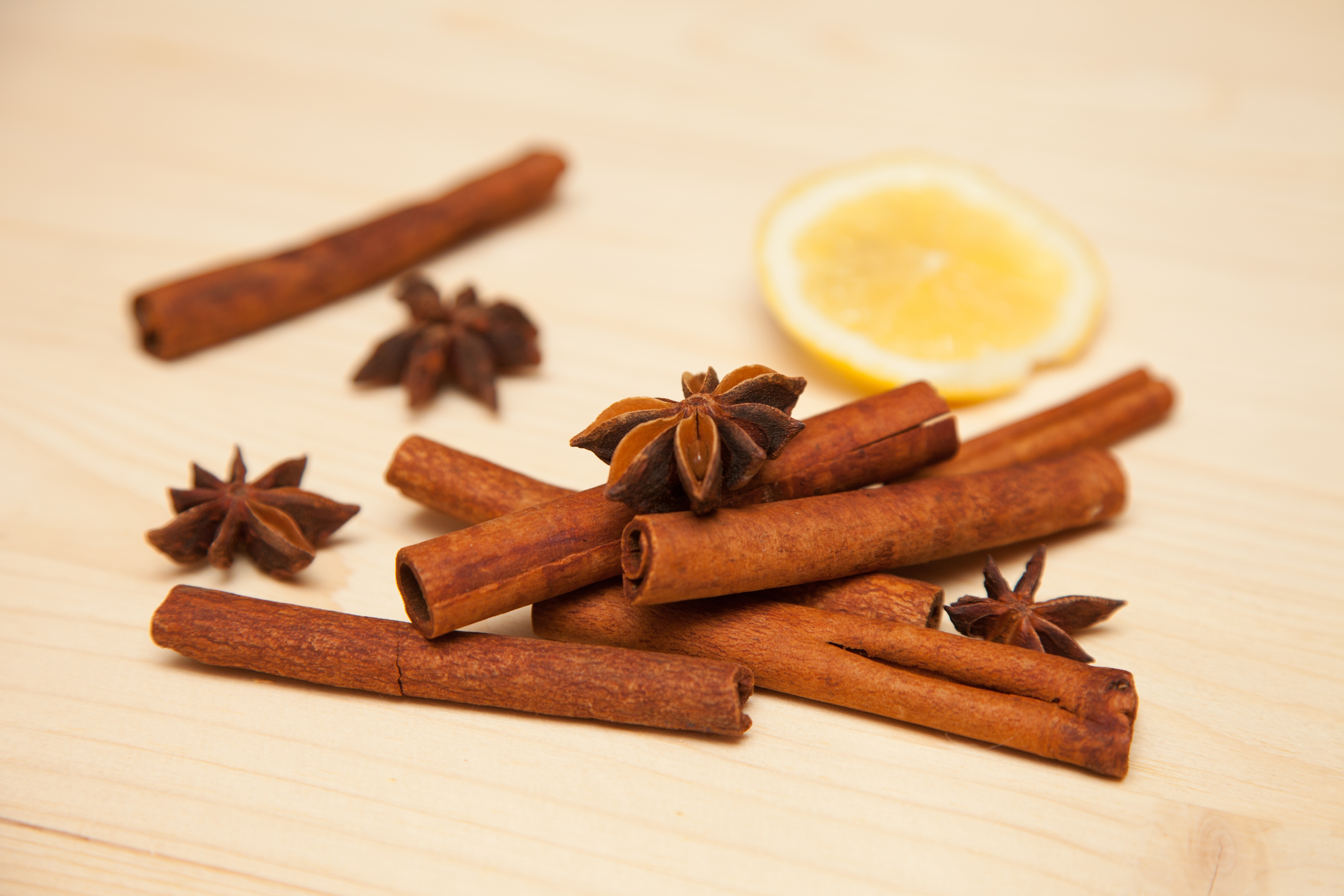 5616x3744 cinnamon sticks free image