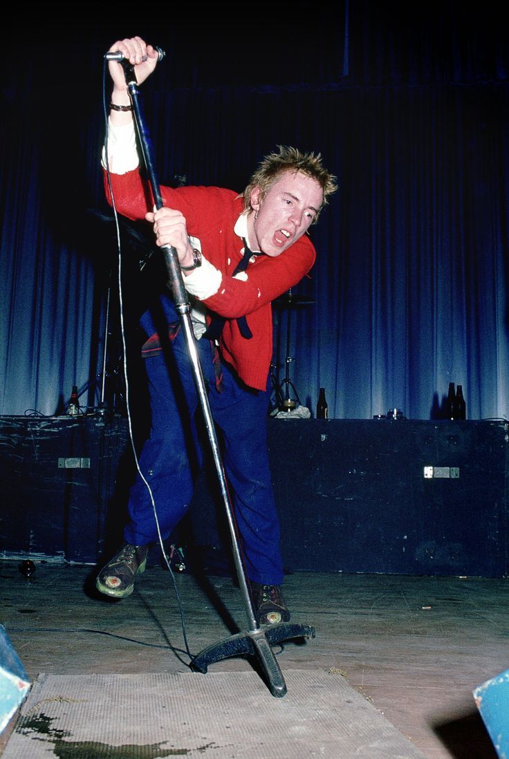 736x1098 Johnny Rotten Wallpaper